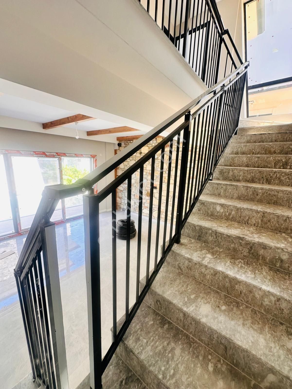 Kuşadasın Da Tek Mustakil Ozel Havuzlu 3+1 Vila - Görsel 10