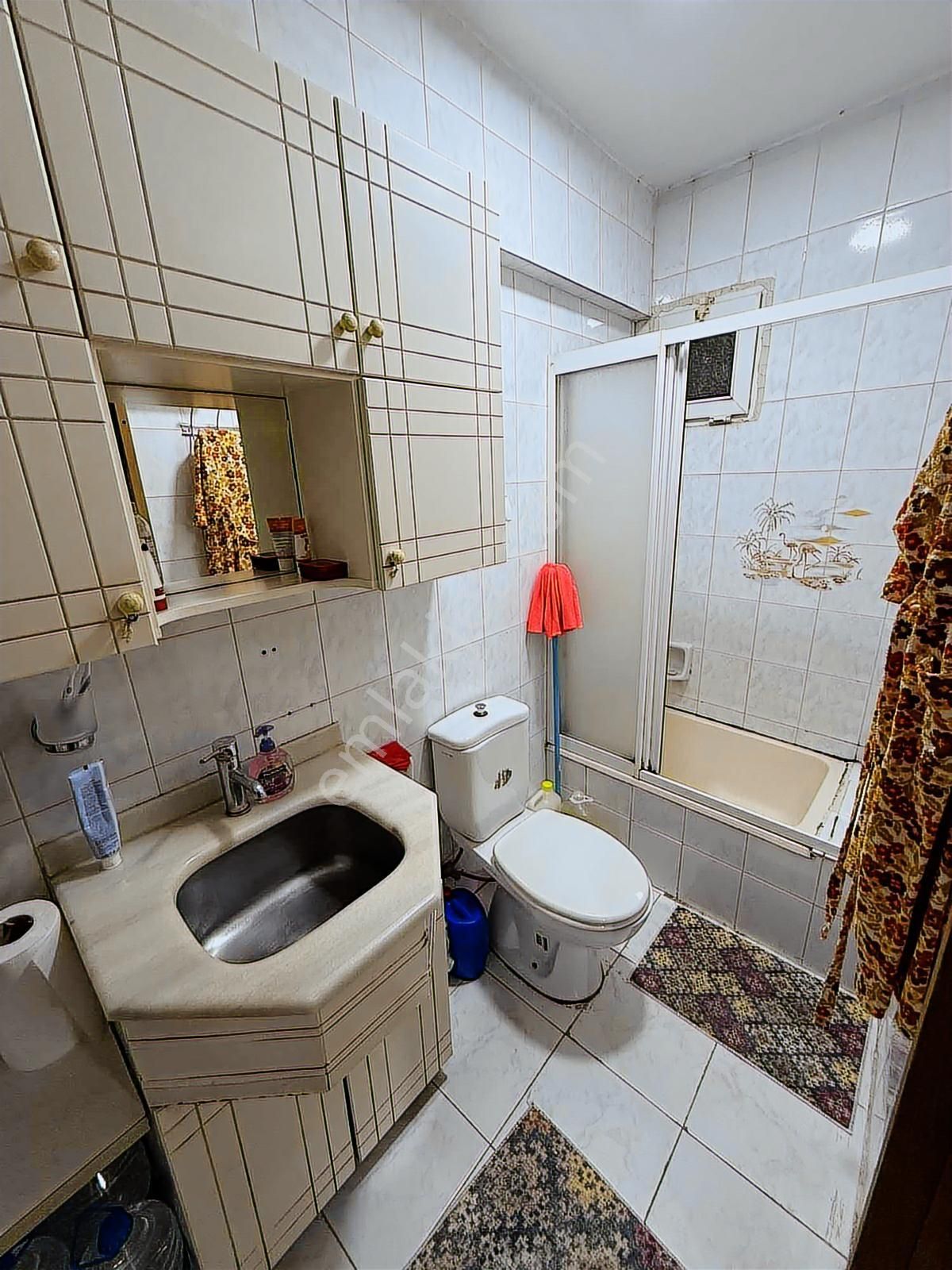 Acıbadem Metrosu Ve D-100 Yanı Medipol Karşısı Fırsat 2+1 Daire - Görsel 15