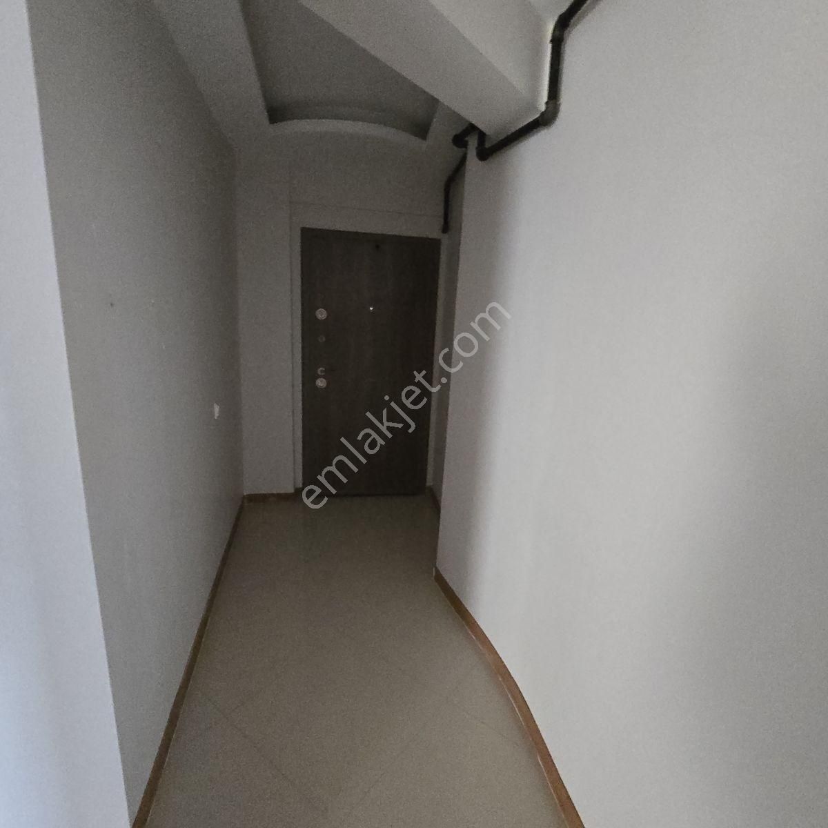 Vatan Mahallesinde Kiralık 2+1 Bakımlı Manzaralı Daire - Görsel 23