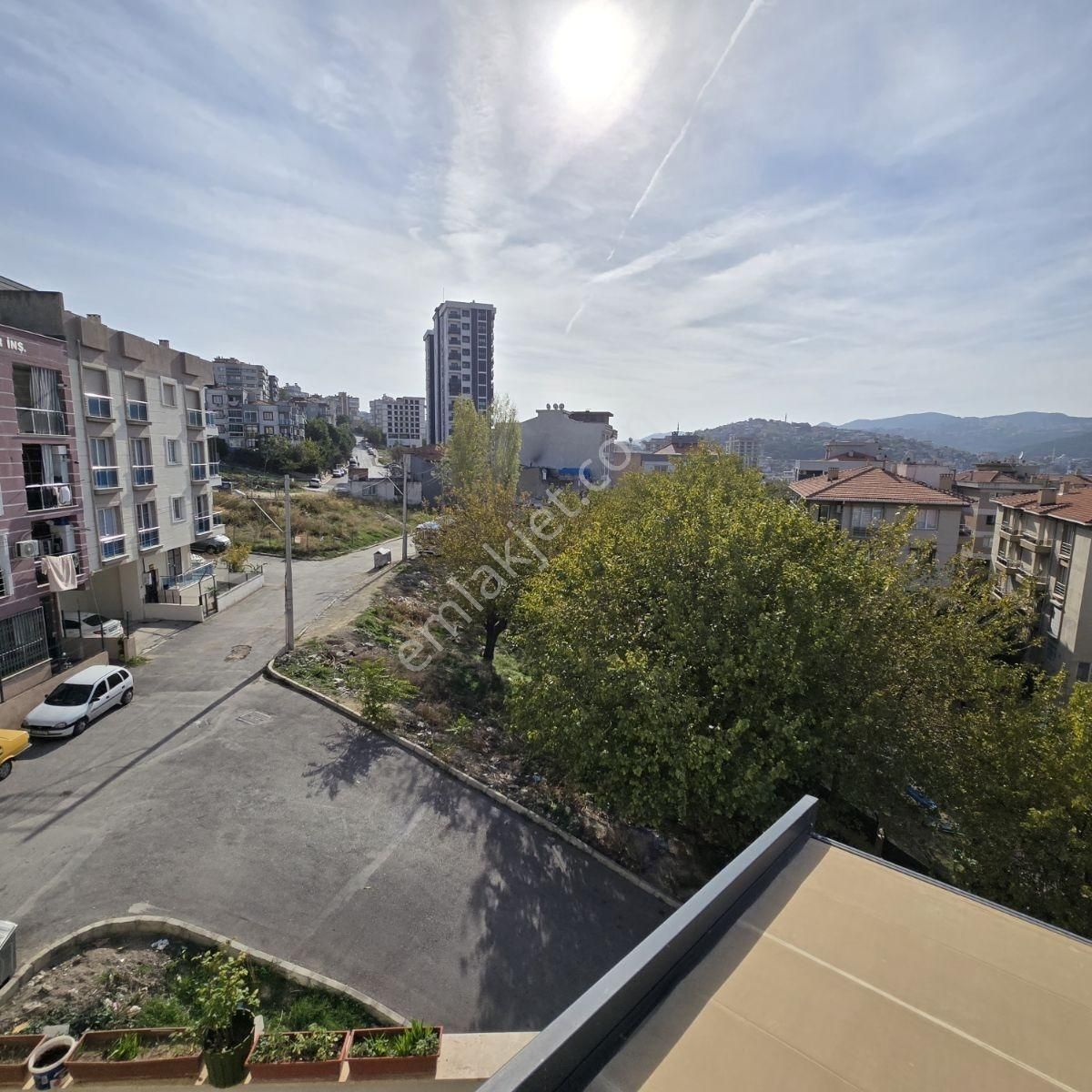 Vatan Mahallesinde Kiralık 2+1 Bakımlı Manzaralı Daire - Görsel 16