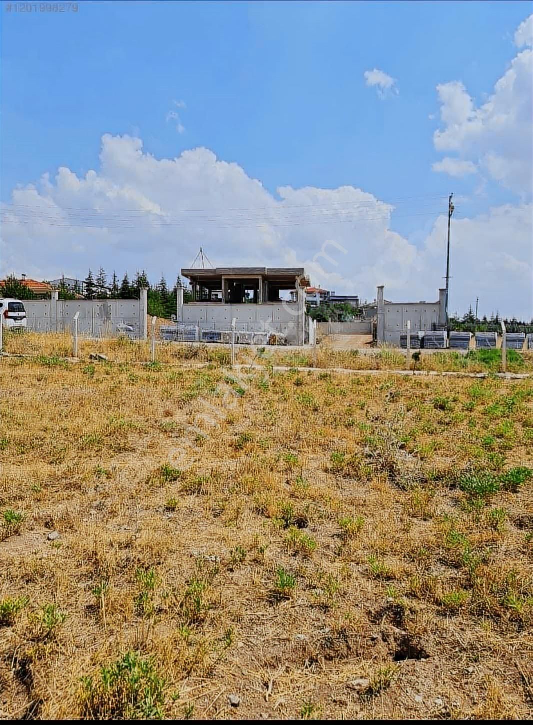Prestijli Bölgede 1500 M² Müstakil Tapulu Arsa Yatırım Fırsatı - Görsel 5