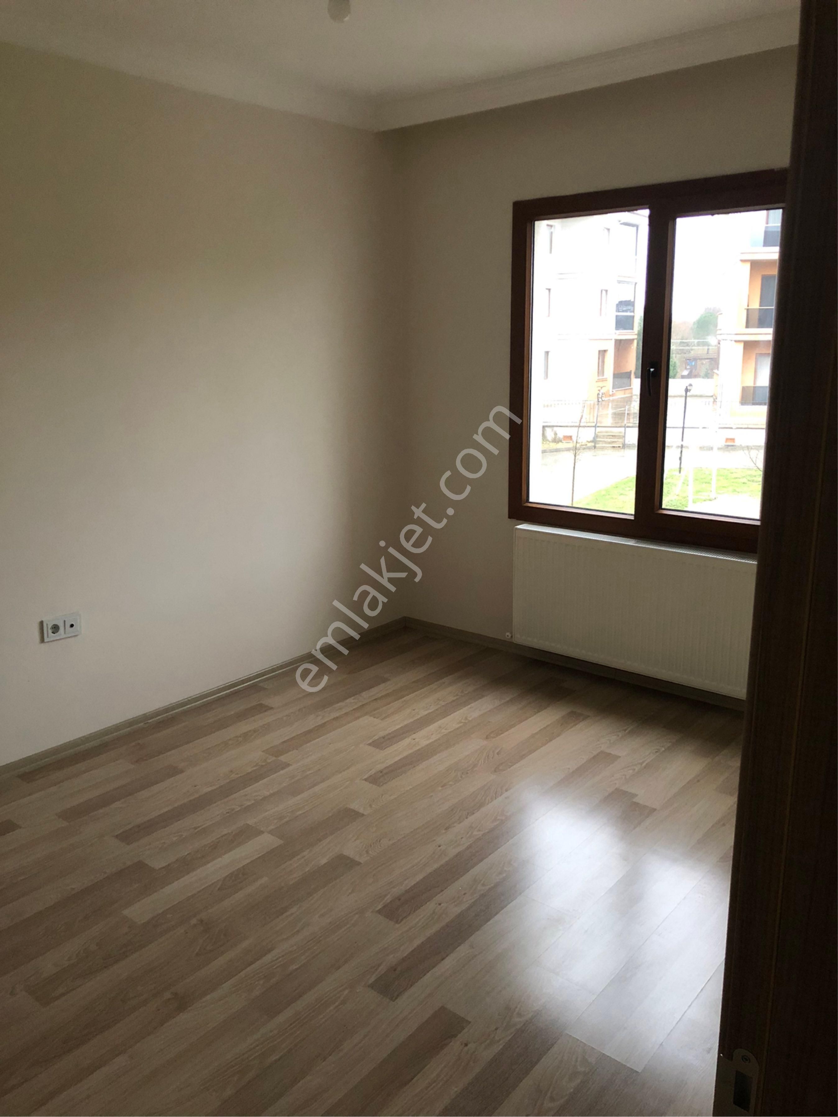 Üniversite Kampüsü Yakınında Site İçi Kiralık Nezih Daire - Görsel 3
