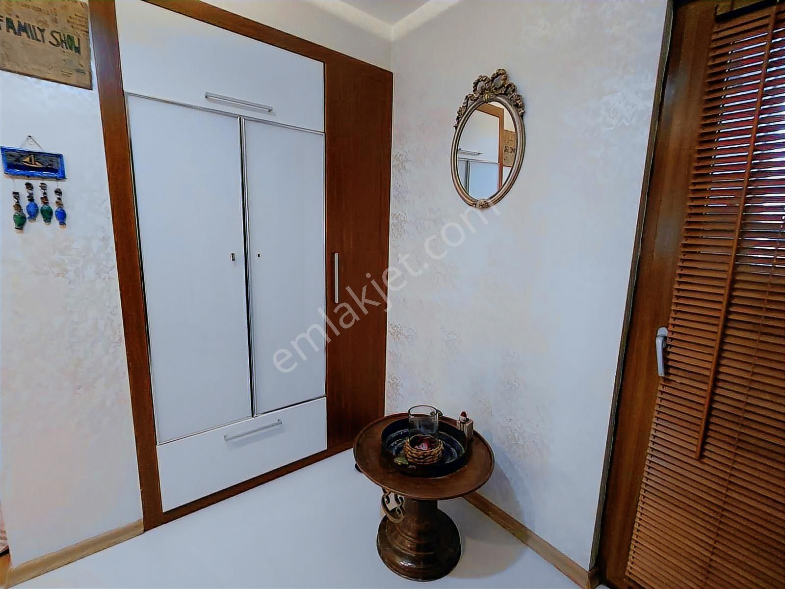 Lara'da Site İçinde Havuz Doğalgazlı Şık Eşyalı 3+1 Geniş Daire - Görsel 18