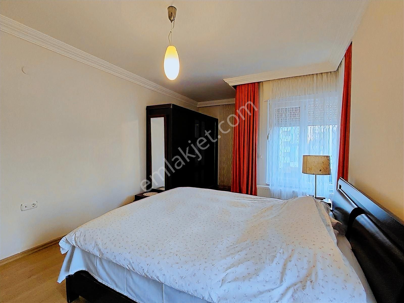 Lara'da Site İçinde Havuz Doğalgazlı Şık Eşyalı 3+1 Geniş Daire - Görsel 3