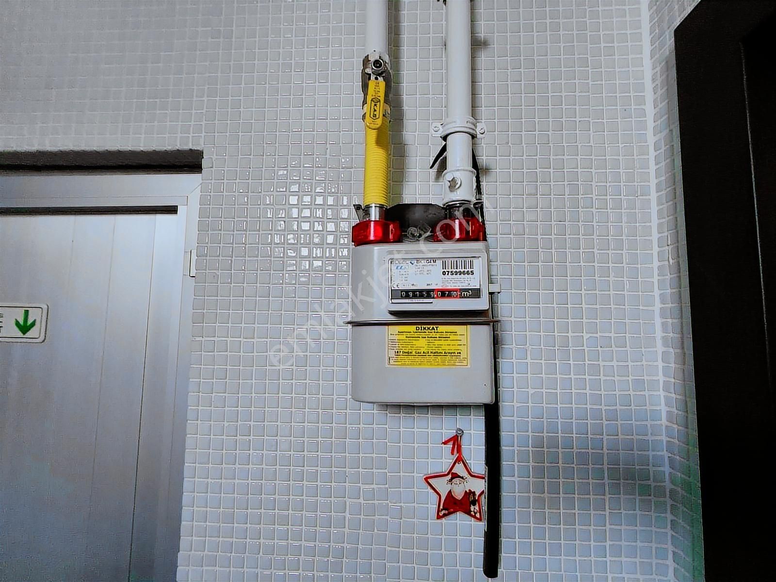 Lara'da Site İçinde Havuz Doğalgazlı Şık Eşyalı 3+1 Geniş Daire - Görsel 24