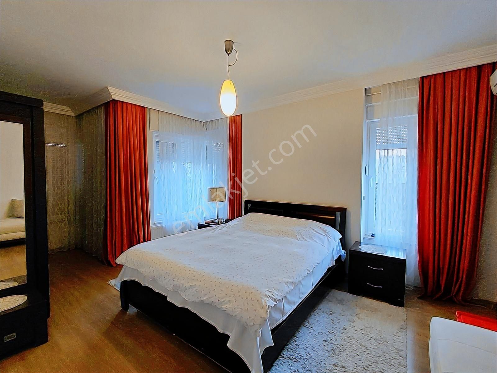 Lara'da Site İçinde Havuz Doğalgazlı Şık Eşyalı 3+1 Geniş Daire - Görsel 12