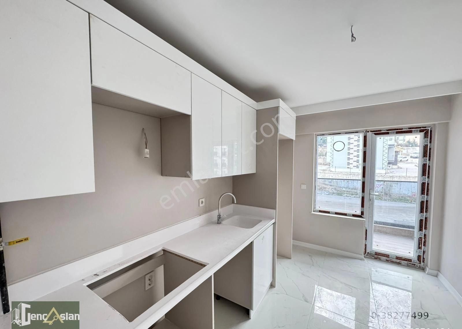 ▄gençaslan'dan▄g.zeki Doğan Mah.nato Cad. Yakını Sıfır Lüx 2+1 - Görsel 8