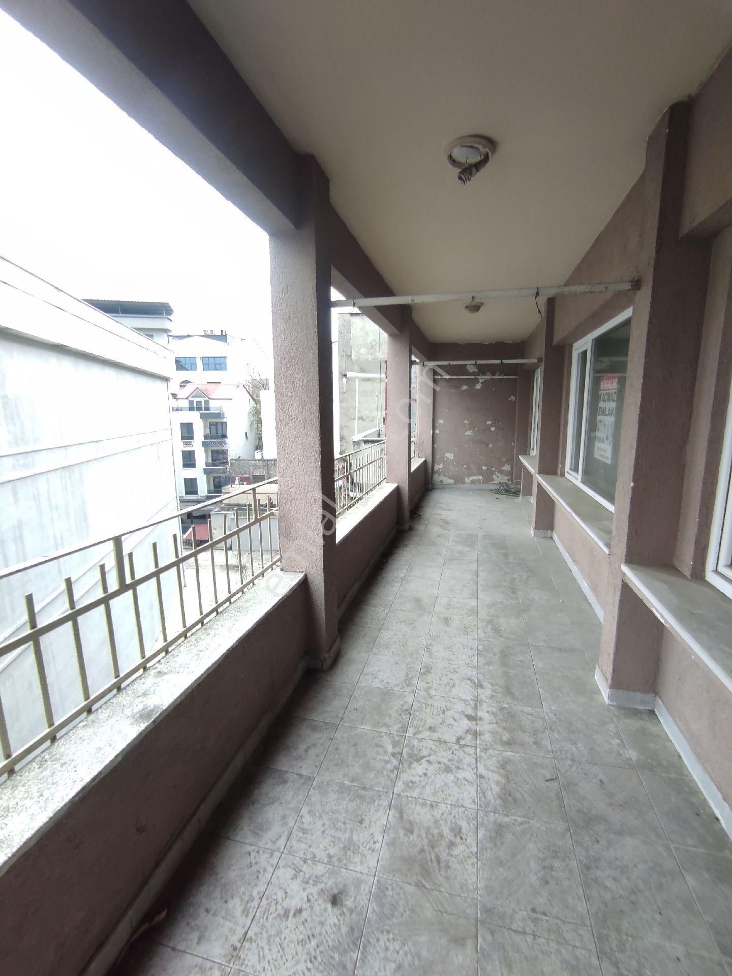 Trabzon Hacıkasım Da Satılık 180m2 4+1 Ofis & Büro, - Görsel 12