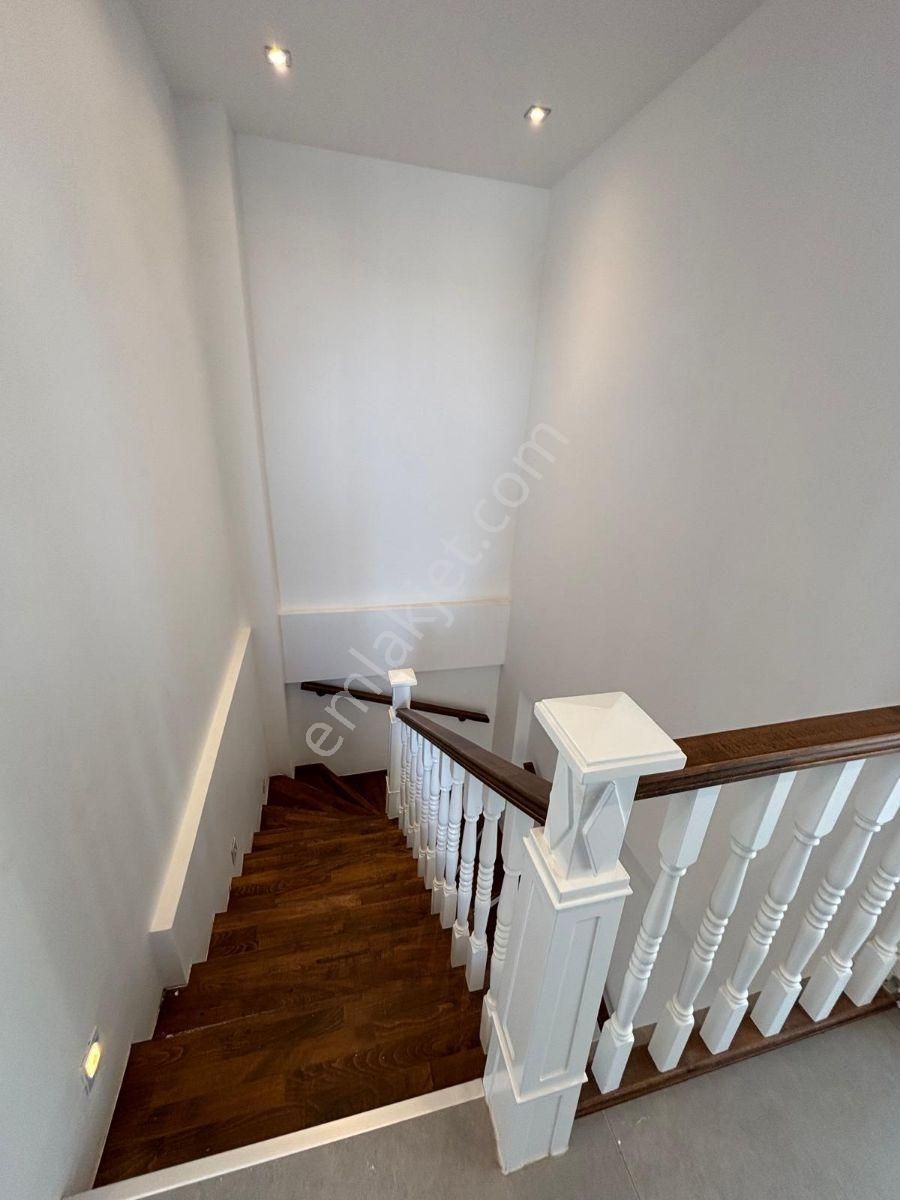 Girişte Yatak Odalı Tek Müstakil Özel Havuzlu 4+1villa - Görsel 21