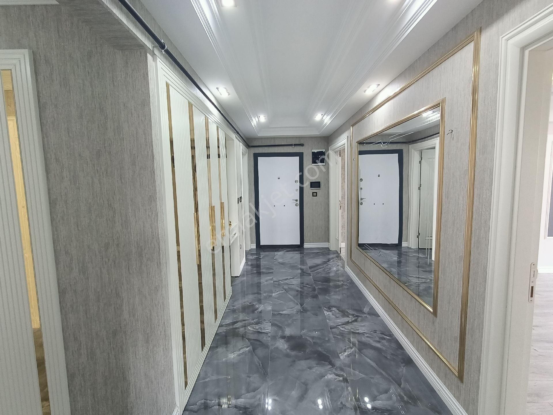 Turanlar Gayrimenkul'den Elazığ Çaydaçıra Mh.'de Satılık 4+1 Ultra Lüx Arakat Daire - Görsel 9