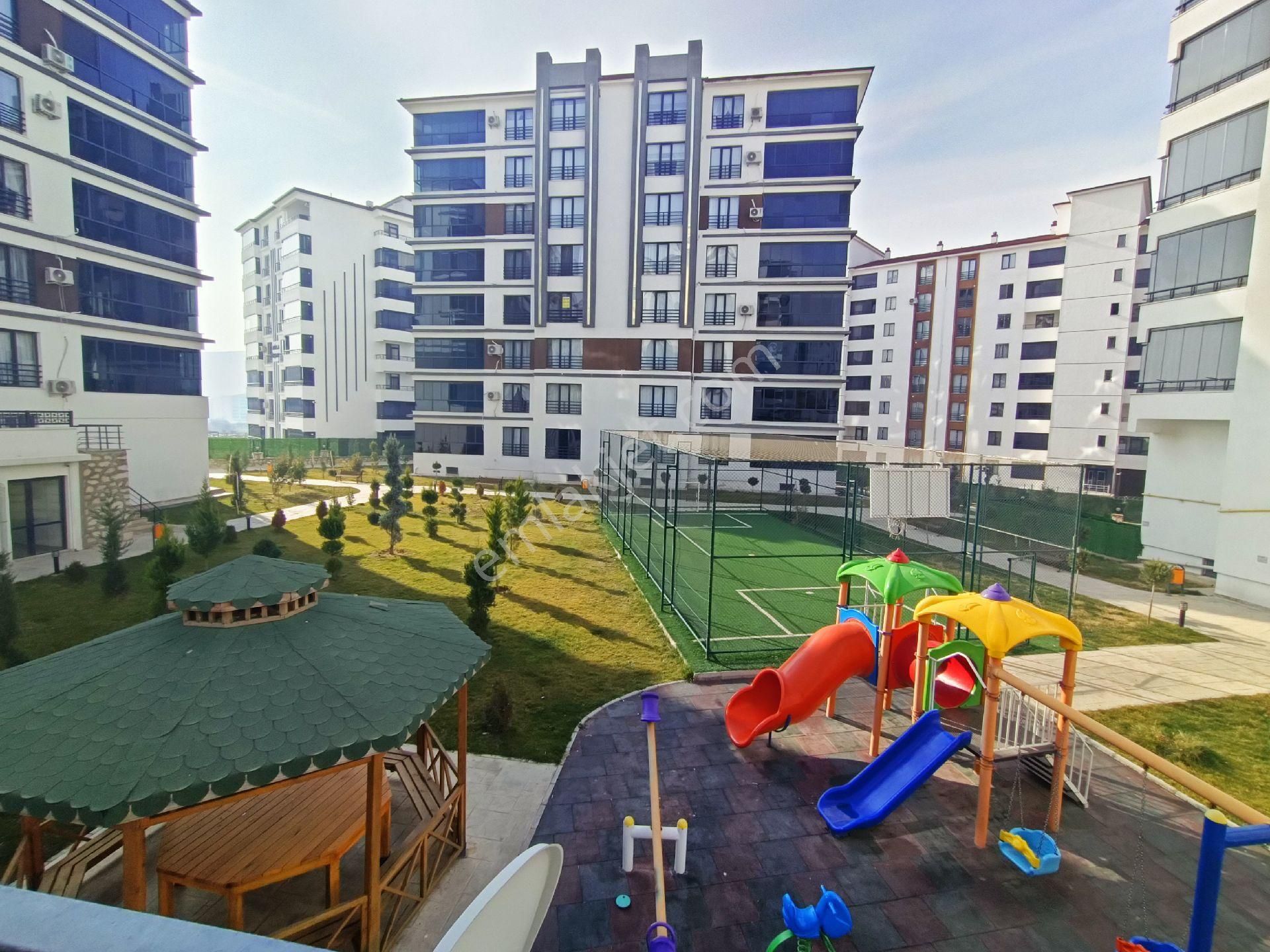 Turanlar Gayrimenkul'den Elazığ Çaydaçıra Mh.'de Satılık 4+1 Ultra Lüx Arakat Daire - Görsel 30