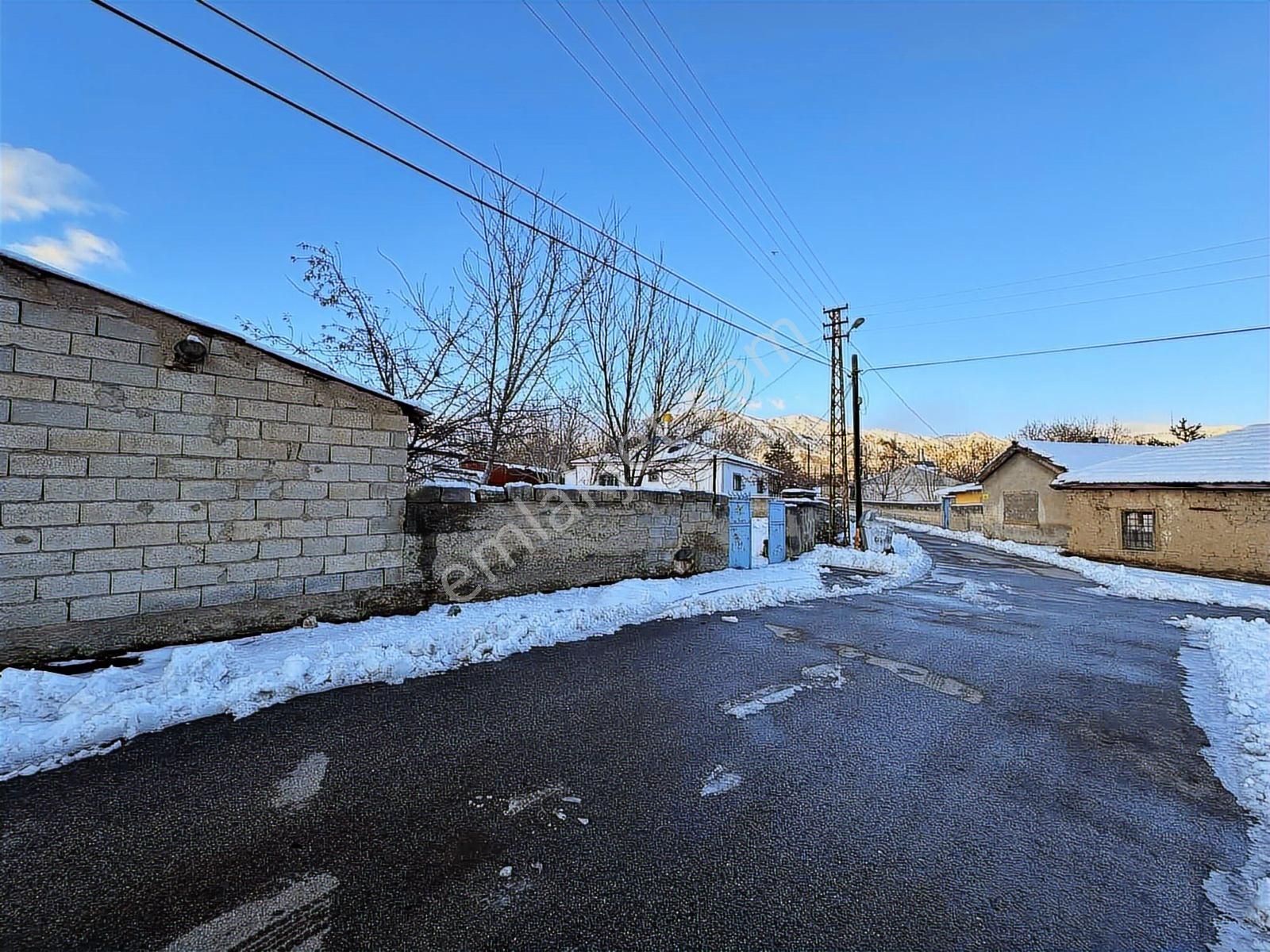 Remax Dem'den 4500 M2 Arsa İçerisinde Müstakil Ev - Görsel 22