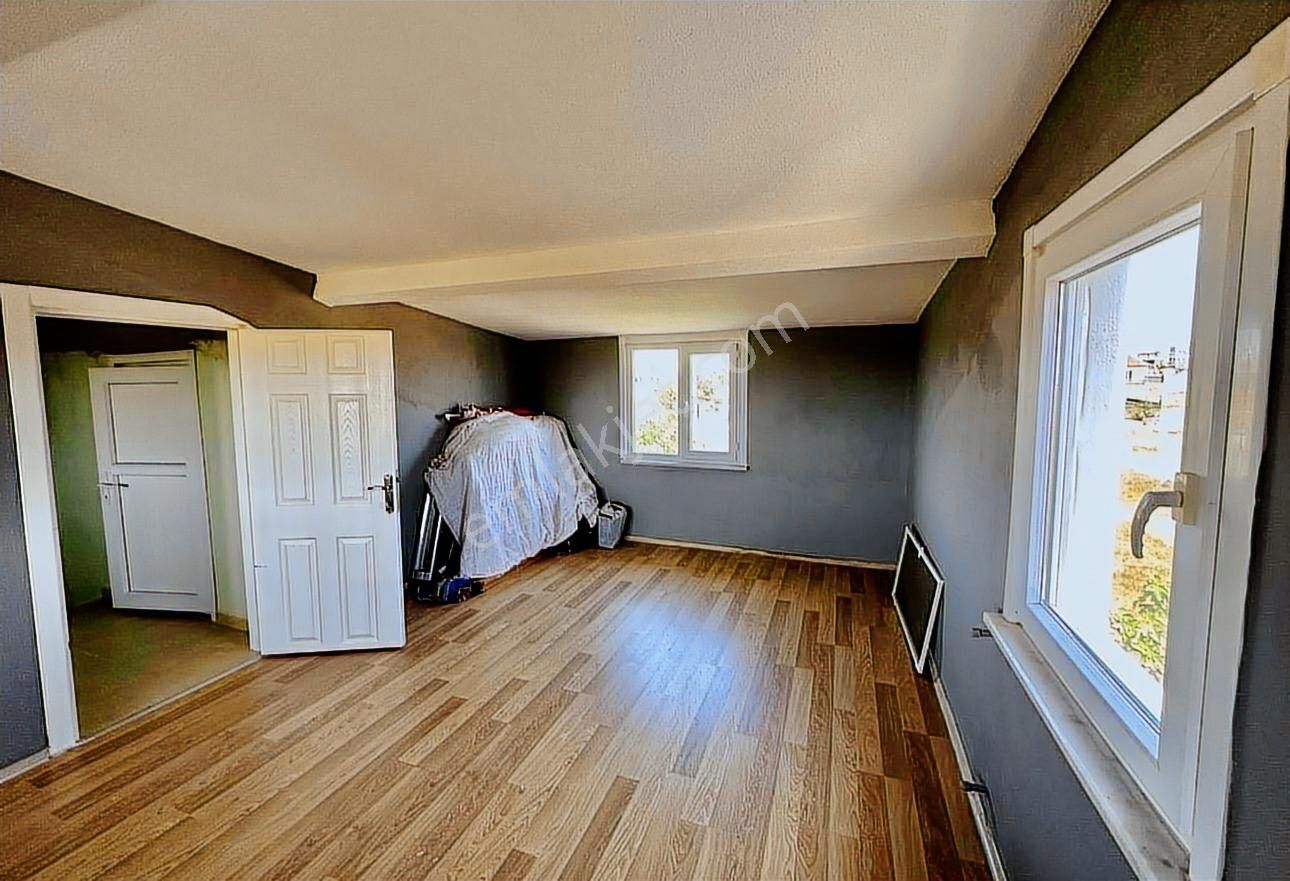 Krediye Uygun -- Kupon Konumda Satılık Triplex Villa - Görsel 17