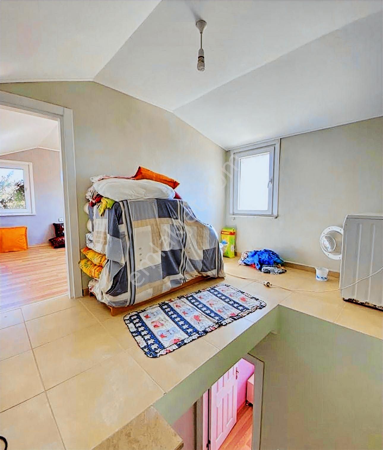 Krediye Uygun -- Kupon Konumda Satılık Triplex Villa - Görsel 15