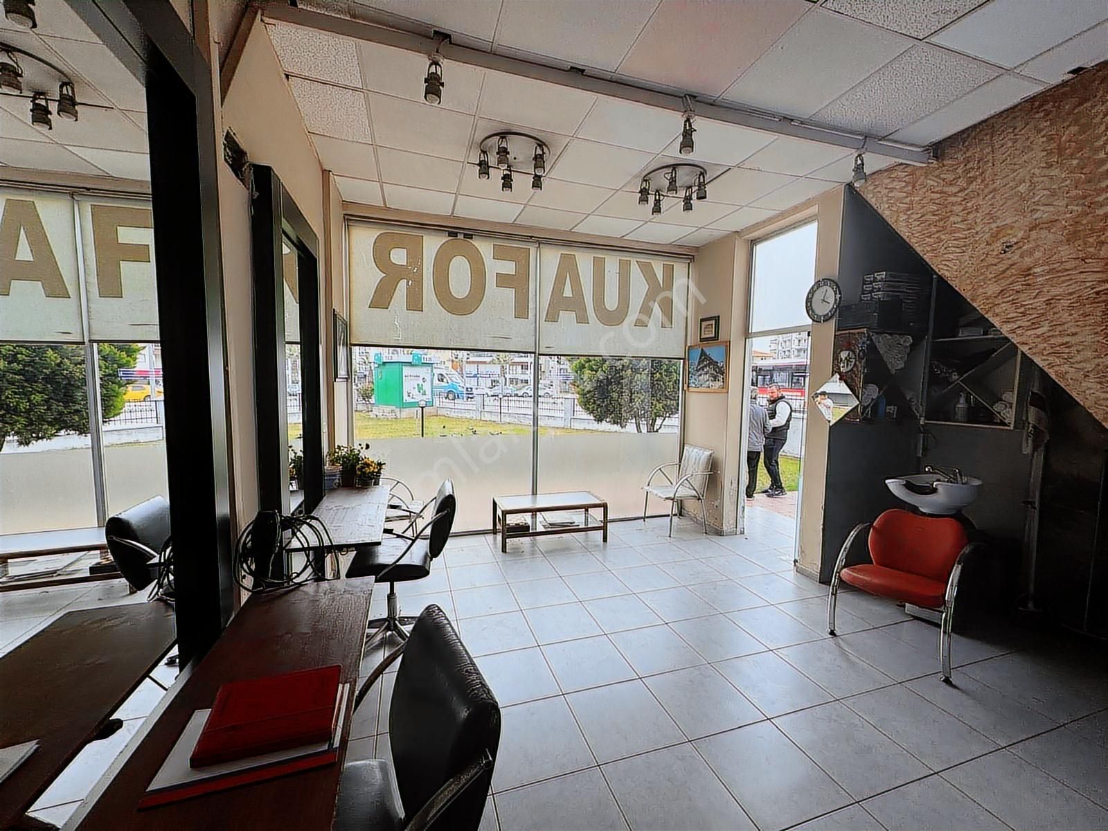 Karşıyaka Yeni Girnede Cadde Üstü Boş Satılık Dükkan - Görsel 15