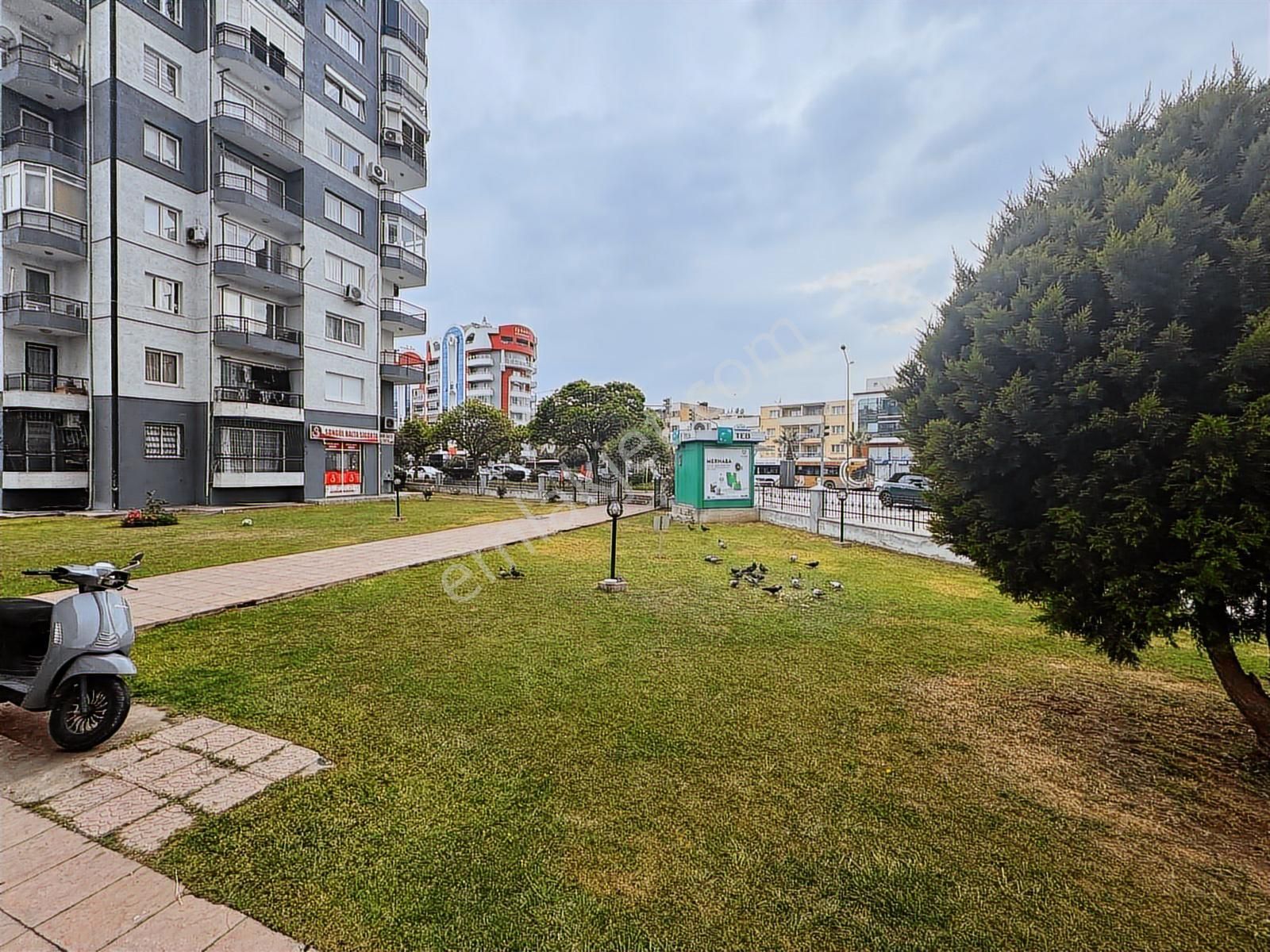 Karşıyaka Yeni Girnede Cadde Üstü Boş Satılık Dükkan - Görsel 5