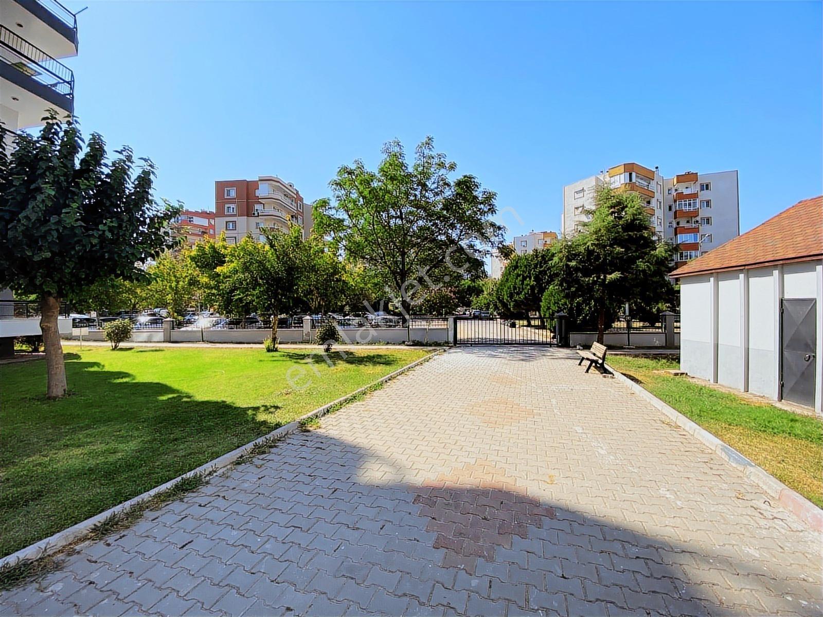 Karşıyaka Yeni Girnede Cadde Üstü Boş Satılık Dükkan - Görsel 16
