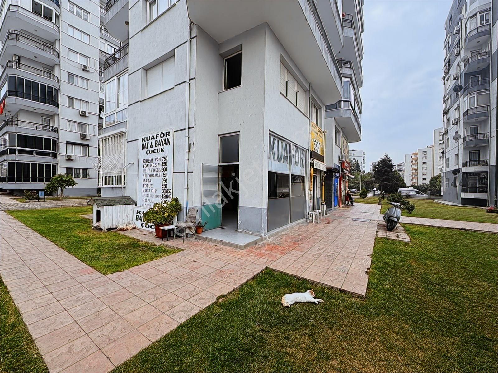 Karşıyaka Yeni Girnede Cadde Üstü Boş Satılık Dükkan - Görsel 12