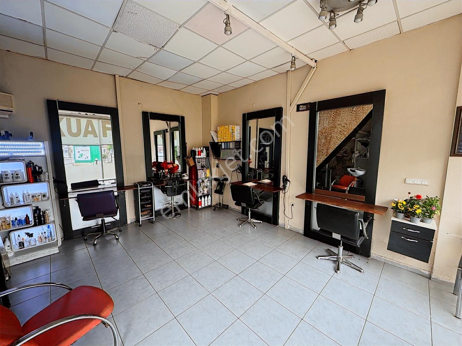 Karşıyaka Yeni Girnede Cadde Üstü Boş Satılık Dükkan - Görsel 7