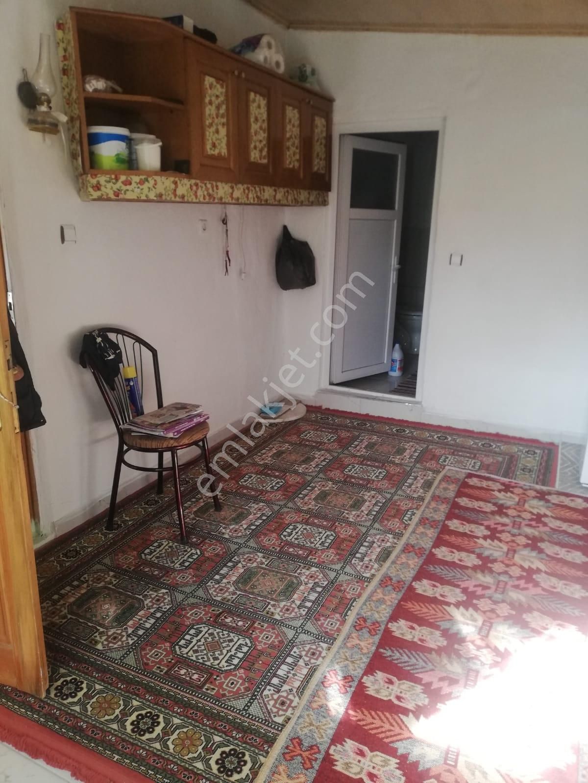 Çizgi Gayrimenkul'den Bergama Kırcalar Mah. Satılık Ev Ve Arsası - Görsel 13