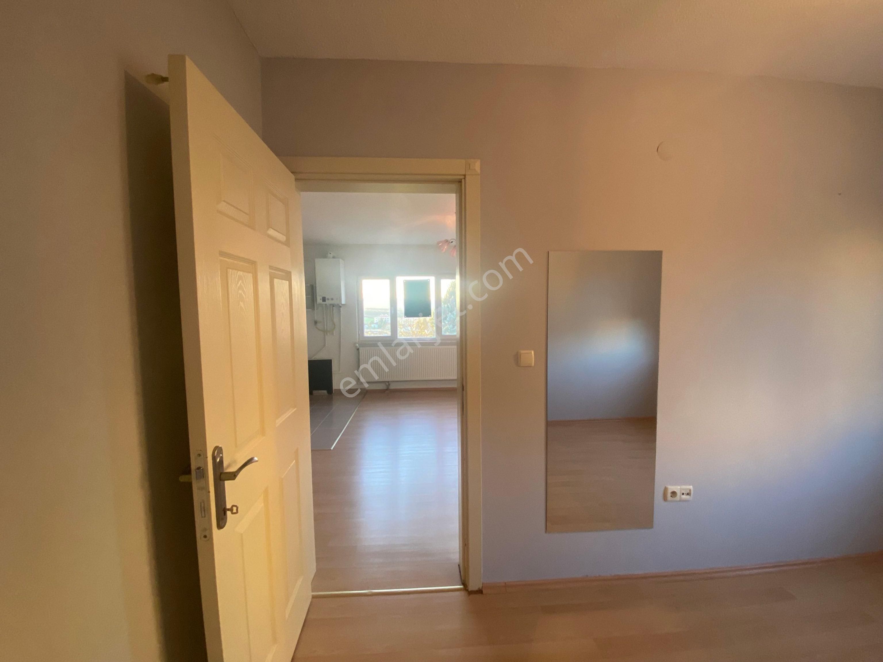 Remax Mavi Nagihan Karakuzu Dan Korucuk Mah. Vakıfkent 1+1 Temiz Daire - Görsel 13