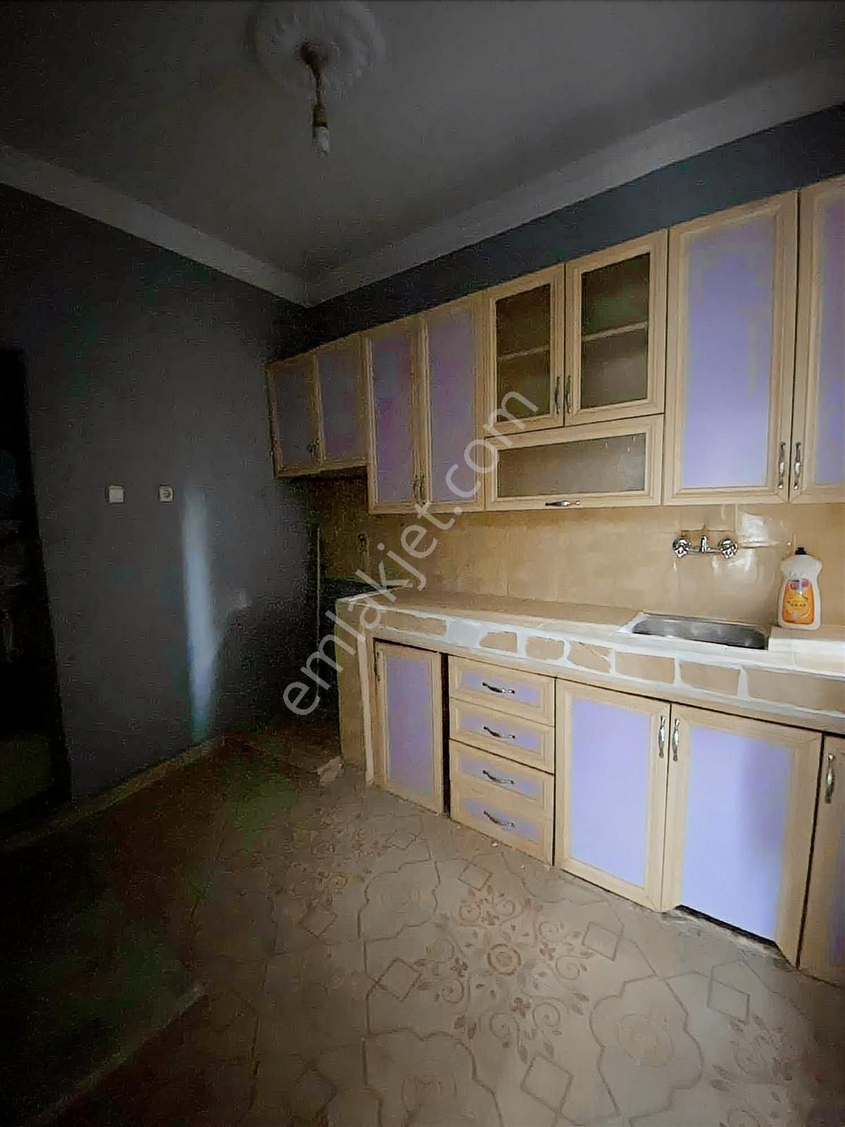 Tek Katlı Geniş Oturumlu 120 M2 Arsalı Satılık Müstakil Ev - Görsel 17