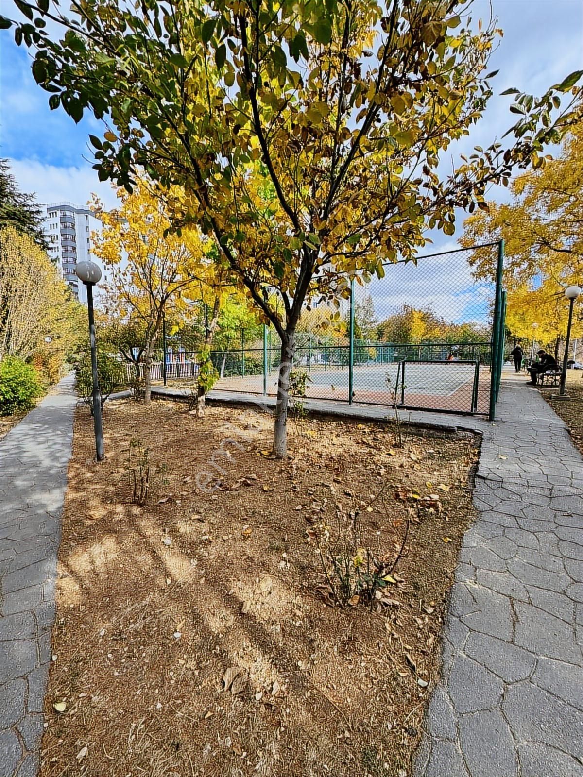 Turyap'tan Çiğdem'de Site İçinde Bakımlı Satılık Daire - Görsel 35