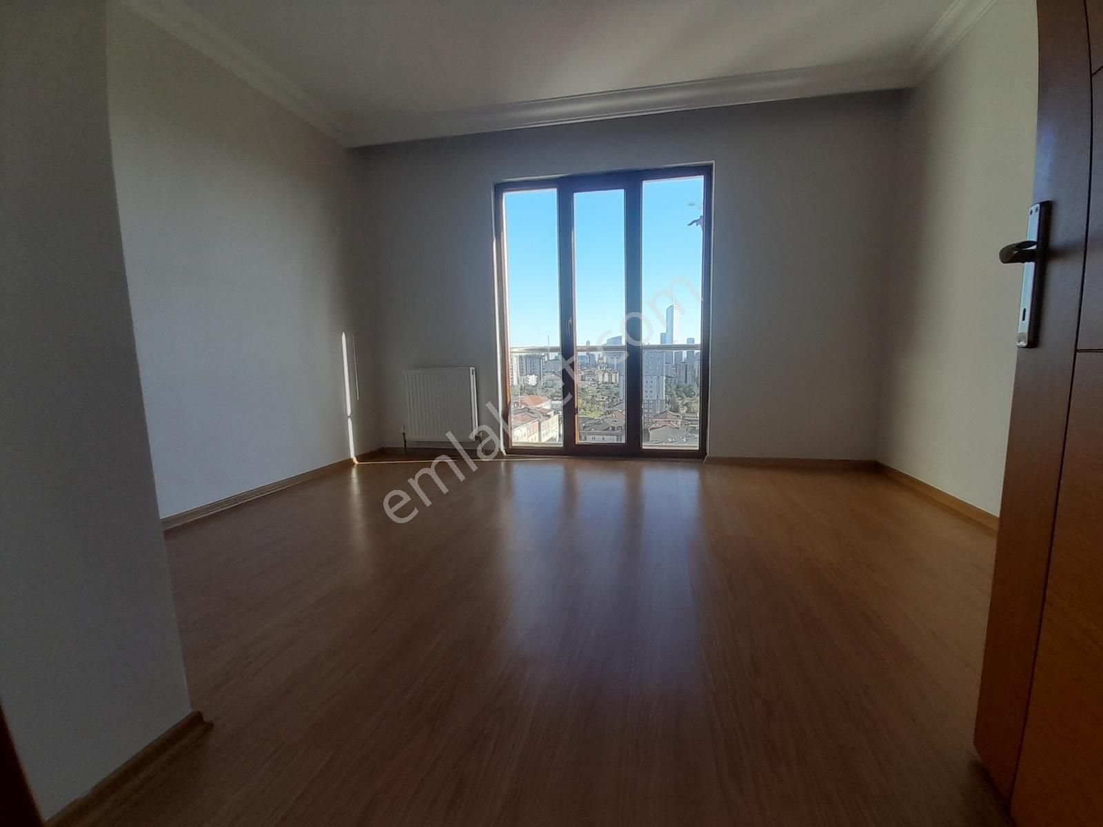 Butik Site Tarzında-ikbal Cad Çok Yakın-çift Balkon-kapalı Garaj - Görsel 20