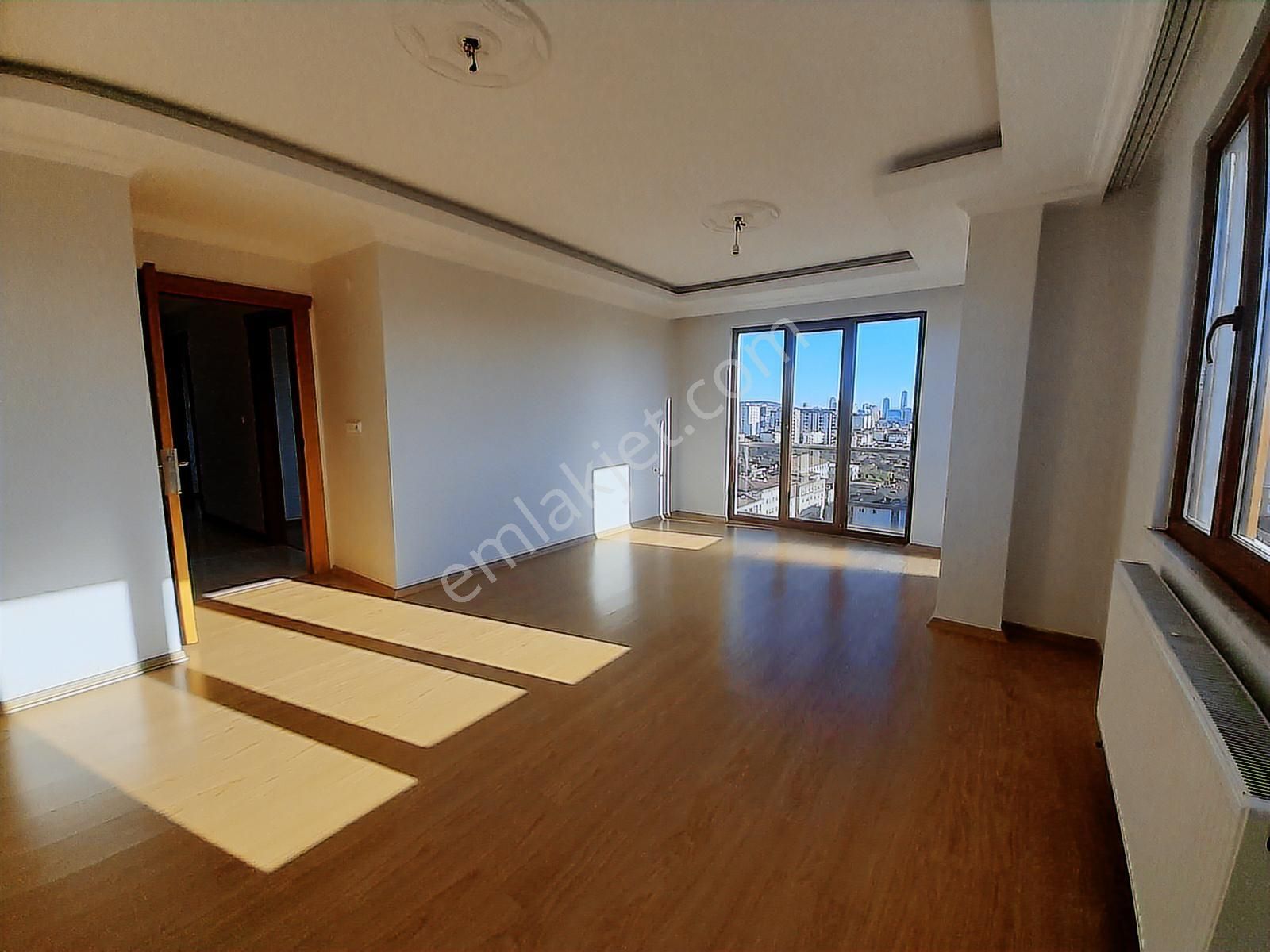 Butik Site Tarzında-ikbal Cad Çok Yakın-çift Balkon-kapalı Garaj - Görsel 4