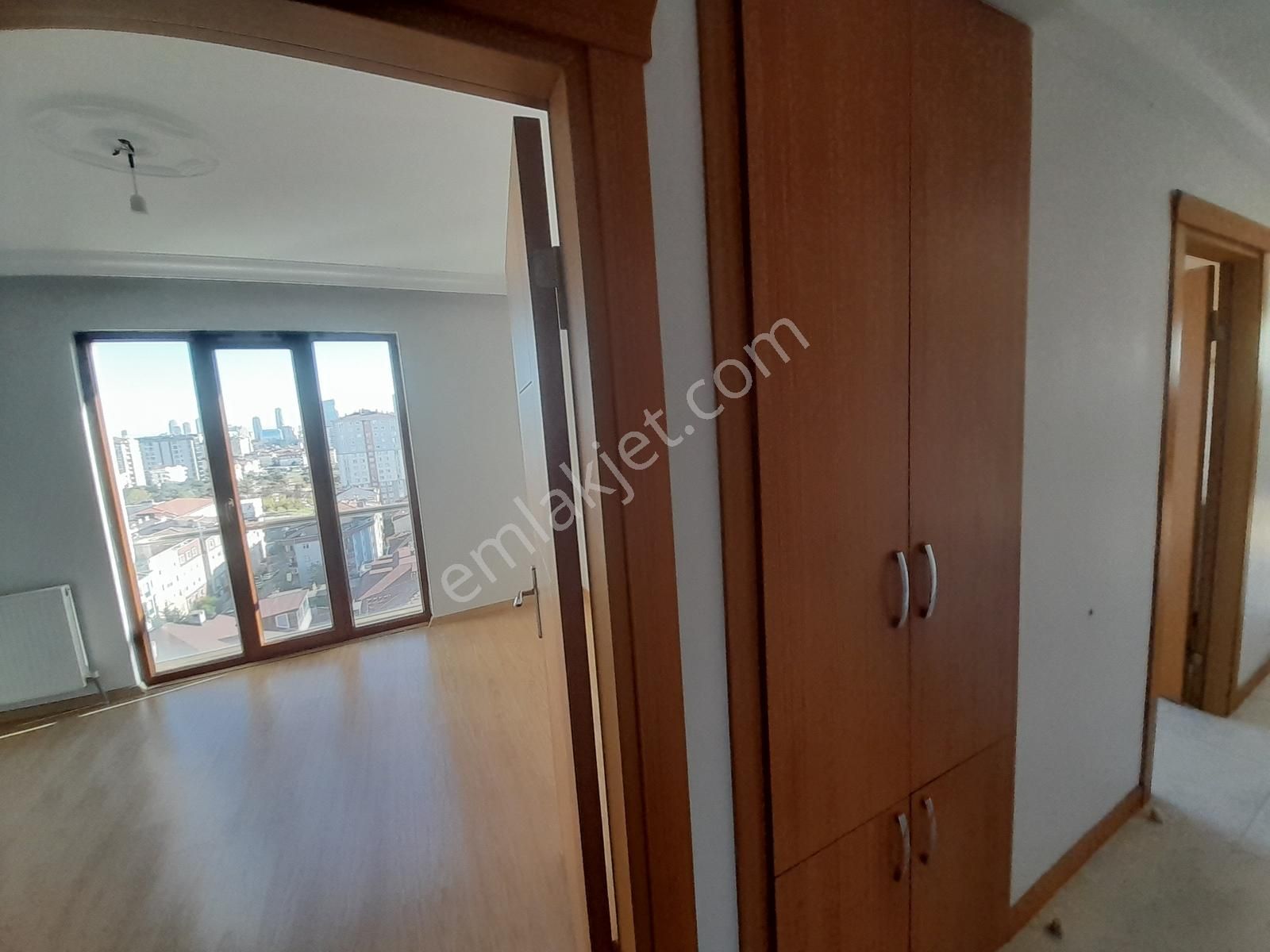 Butik Site Tarzında-ikbal Cad Çok Yakın-çift Balkon-kapalı Garaj - Görsel 17