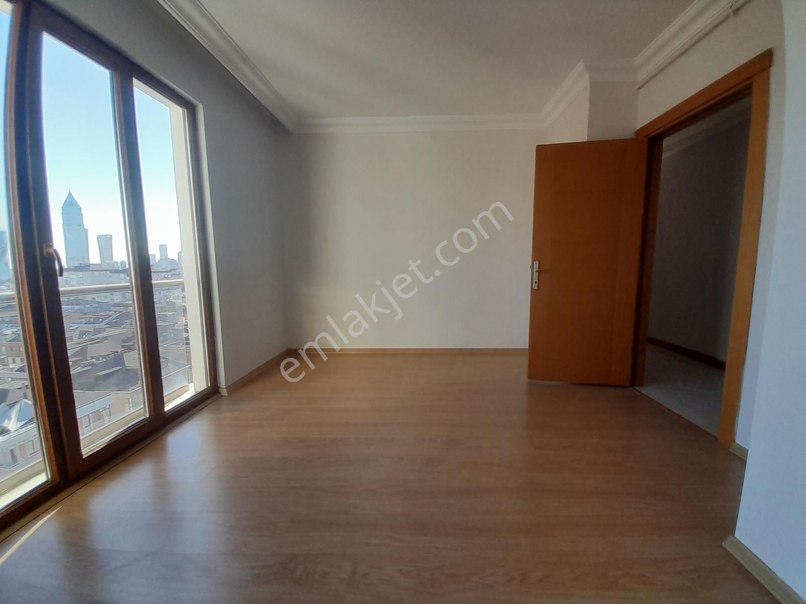 Butik Site Tarzında-ikbal Cad Çok Yakın-çift Balkon-kapalı Garaj - Görsel 35