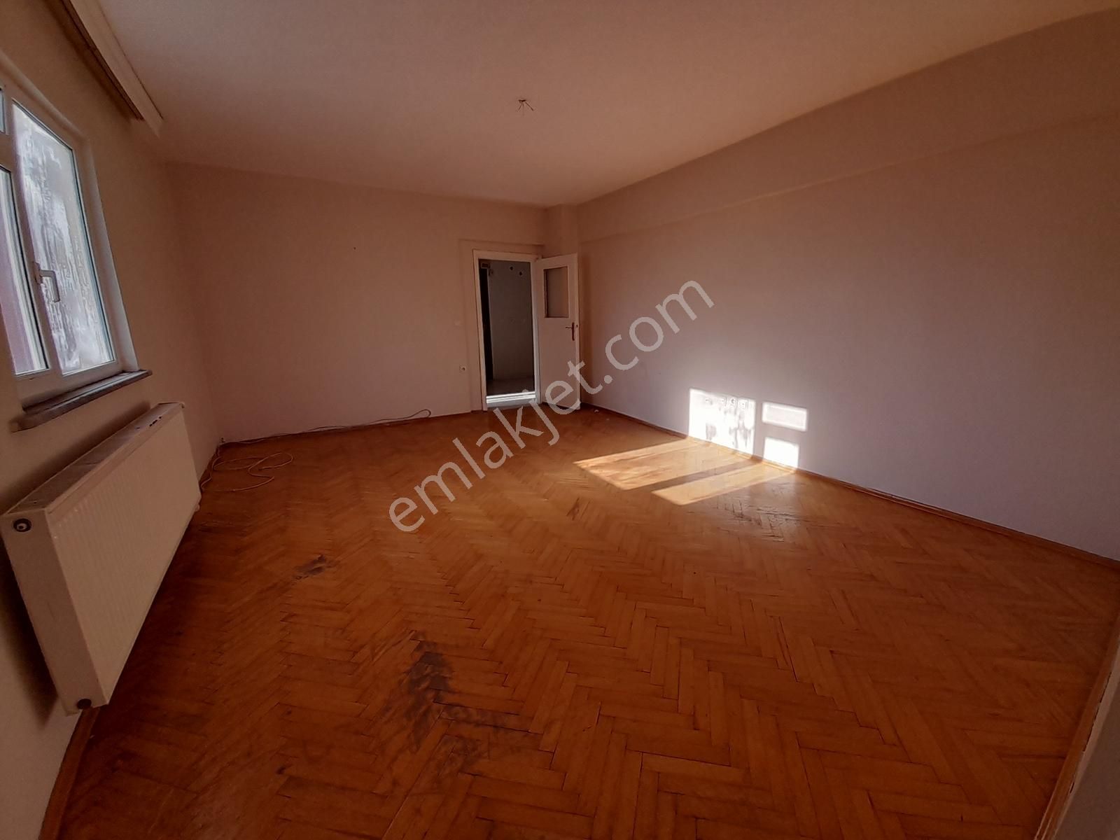 Finans Merkezine Ve Ataşehire Çok Yakın Çift Balkonlu Geniş 3+1 - Görsel 12