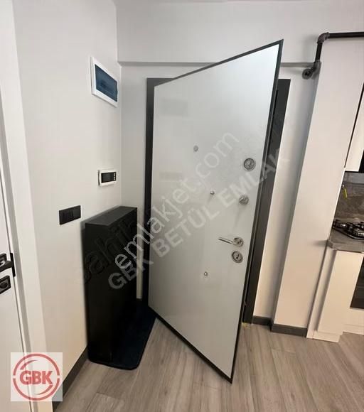 Gop Kırlangıç Sokakta Sıfır Bina, Otoparklı, Yerden Isıtmalı 1+1 - Görsel 25