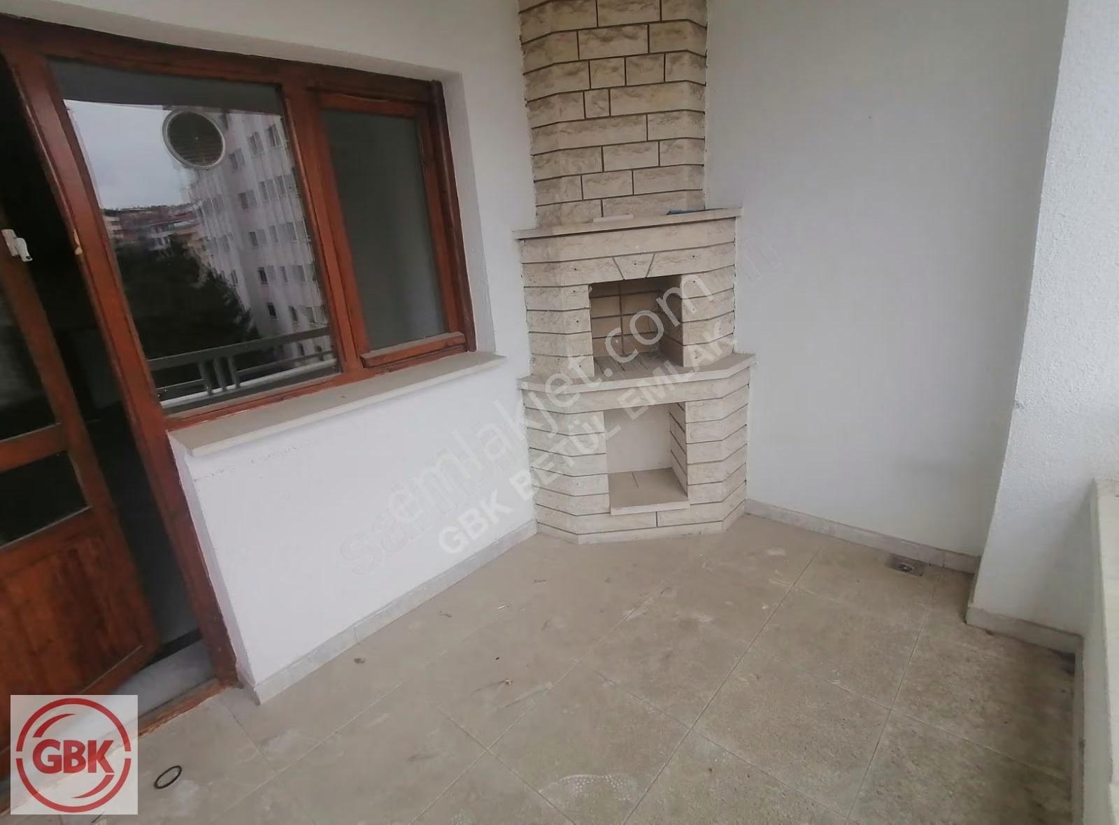 Turan Güneş Cadde Üzeri Koz Sitesinde 1.kat 270 M2 4+1 Kiralık - Görsel 2