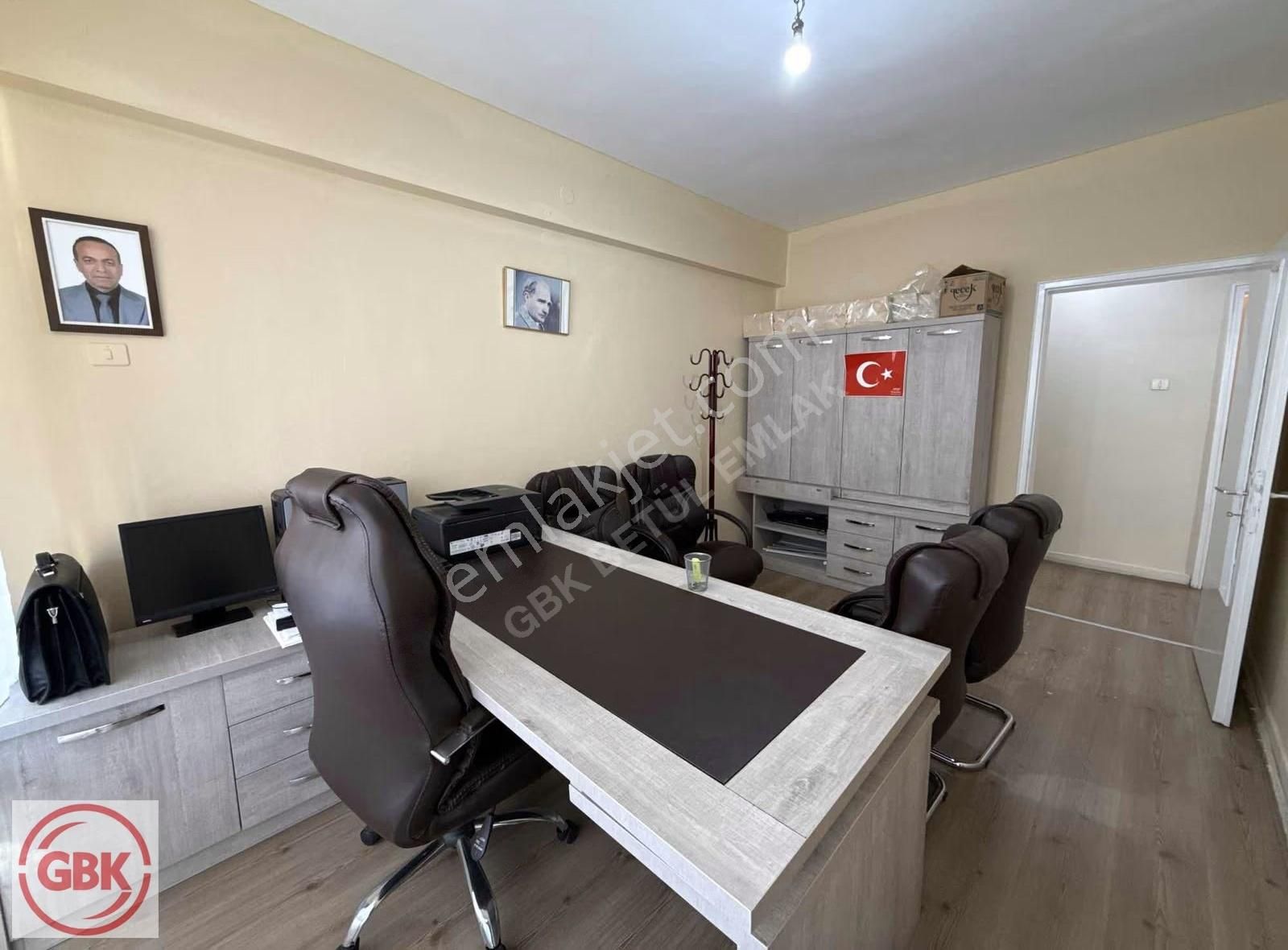 Gmk Bulvarı Üzerinde | Ofis & İşyeri Kullanımına Uygun 2+1 - Görsel 33