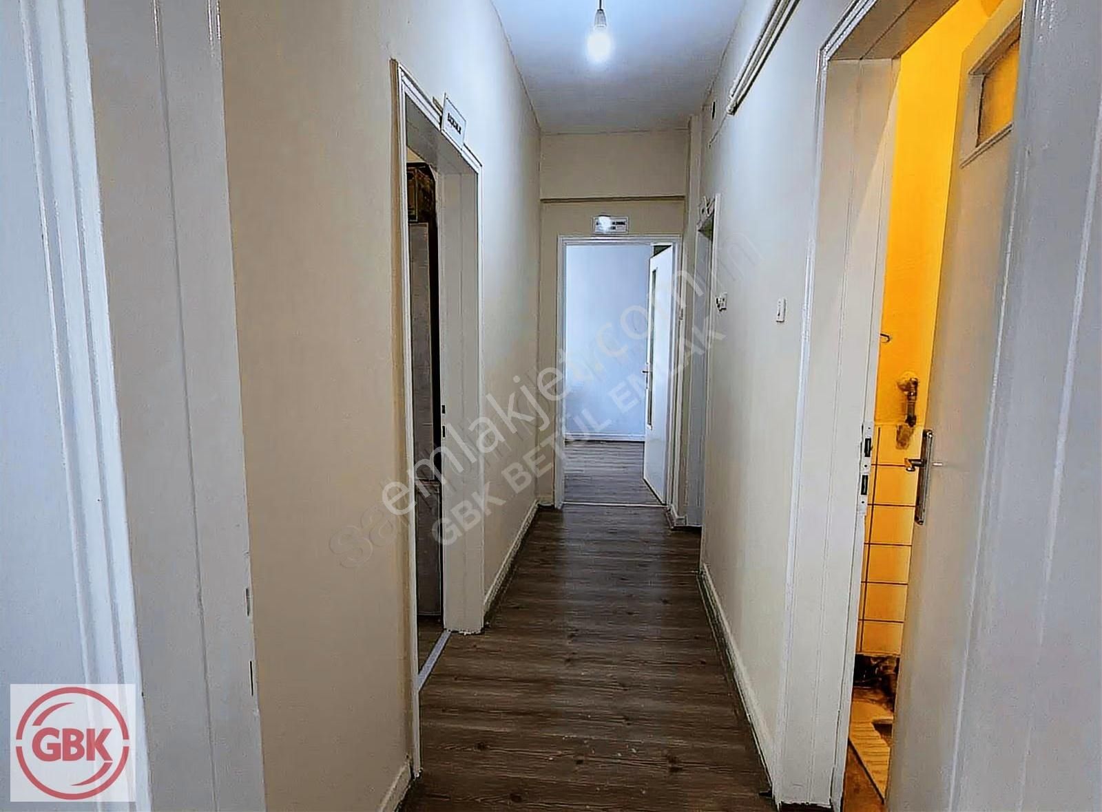 Gmk Bulvarı Üzerinde | Ofis & İşyeri Kullanımına Uygun 2+1 - Görsel 8