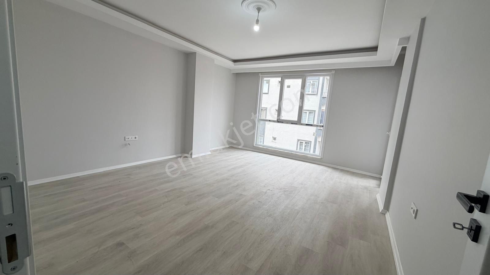 Çekmeköy Ekşioğlu Mah De Arakat 2+1,95m2 - Görsel 7