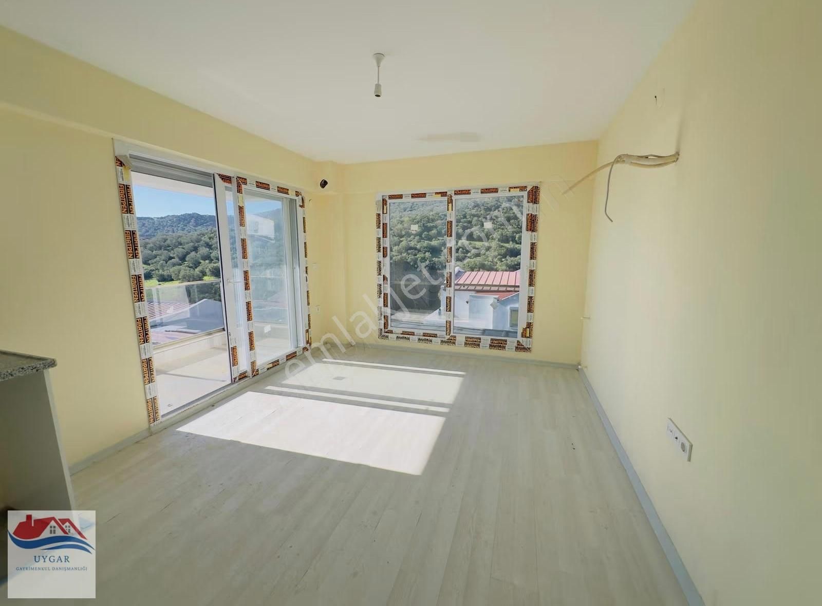 Çandarlı Merkez Yakını Deniz Manzaralı Satılık 3+1 Daire - Görsel 6