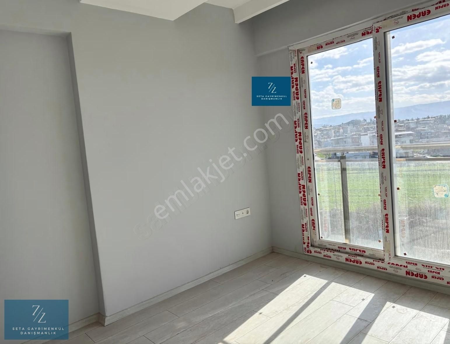 Seta Gayrimenkul | Noralife Sitesi Satılık 4+1 Rezidans - Görsel 2