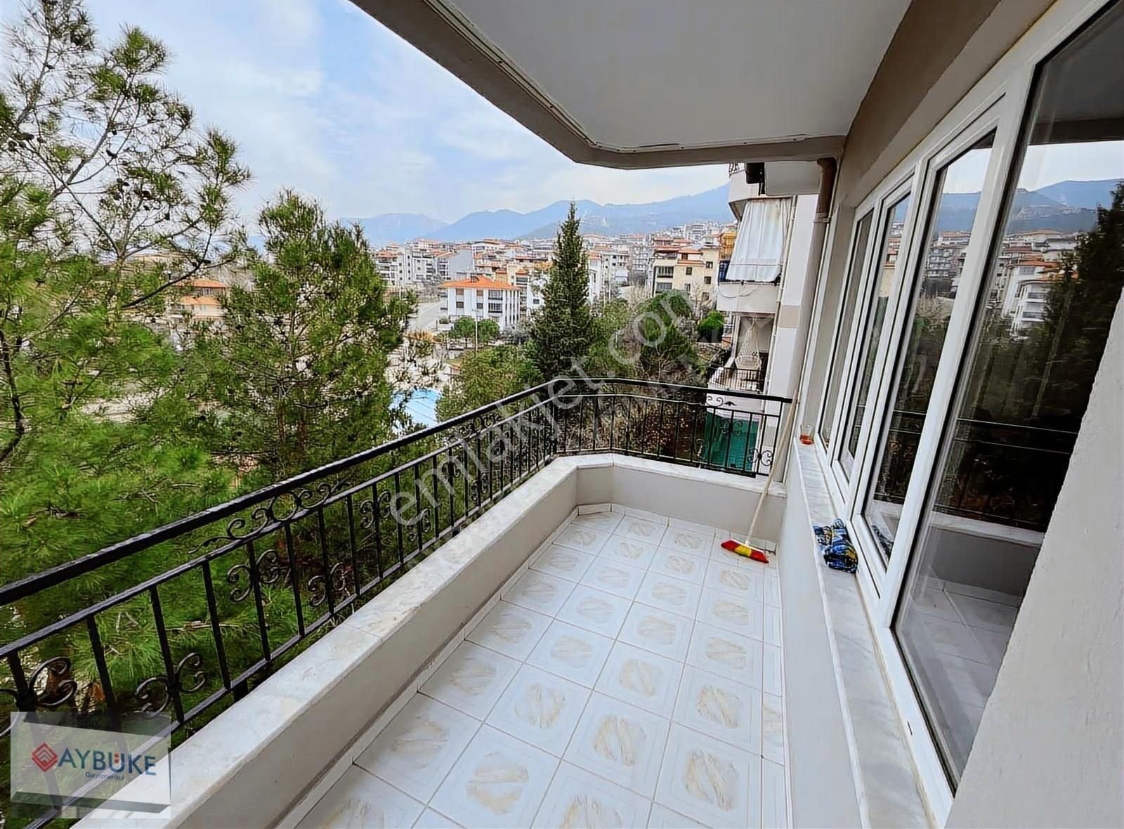 Aybüke Gayrimenkul'den Zeytinköy'de 3+1 Ferah Daire - Görsel 26