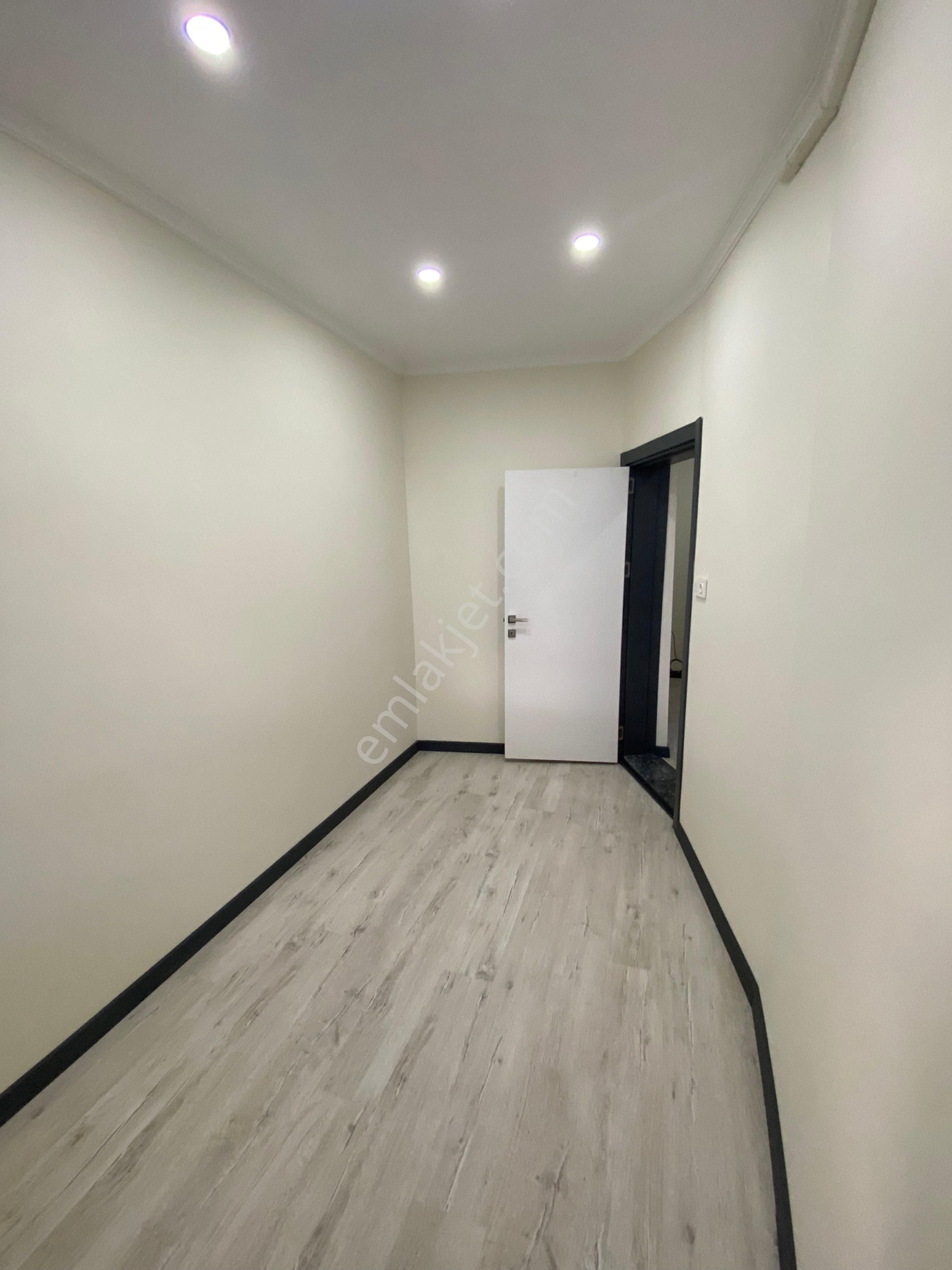 Mithatpaşada 2+1 - Görsel 11