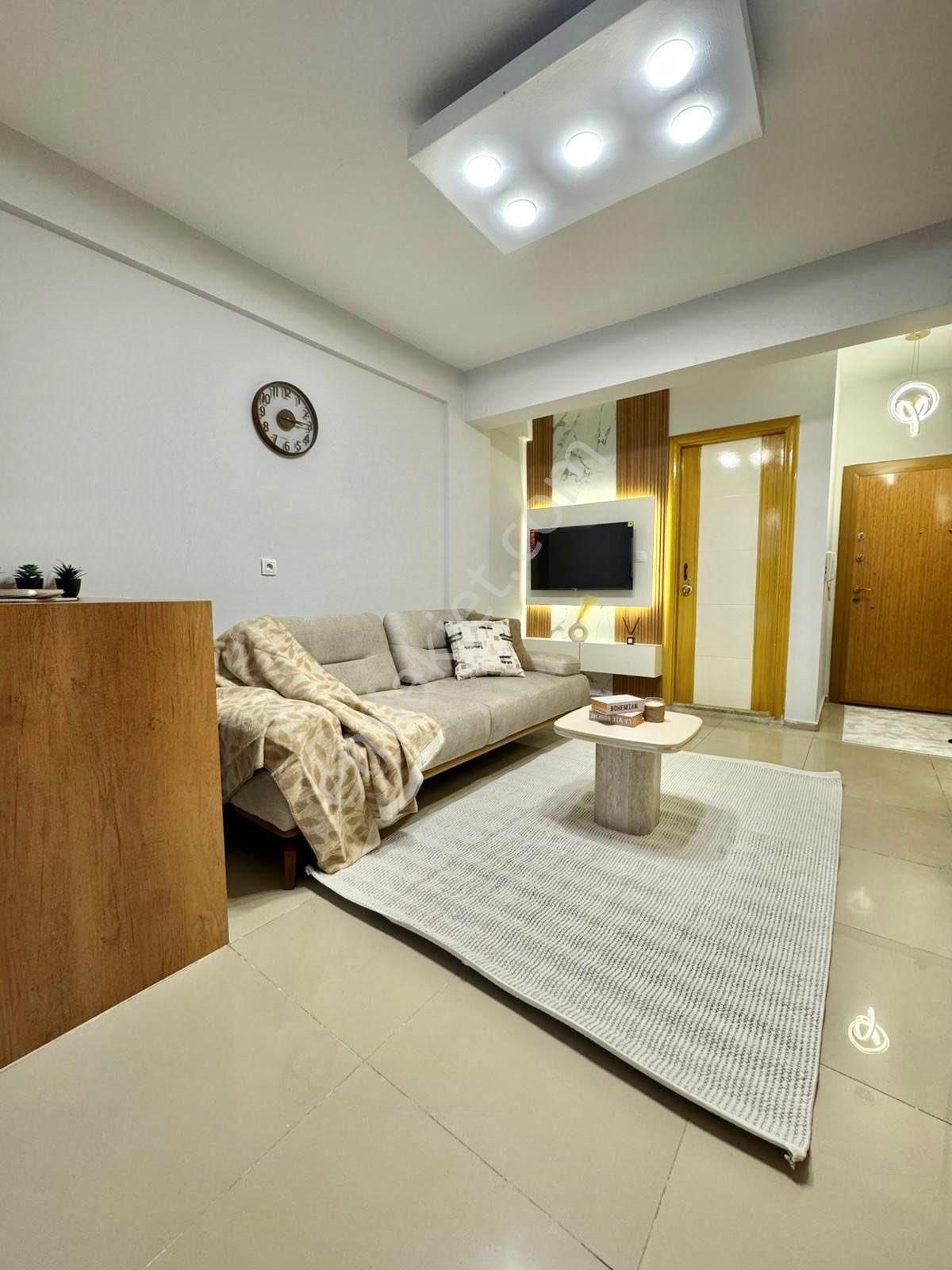 Atalar’da Satılık Full Eşyalı Arakat Asansörlü Geniş Apart - Görsel 15