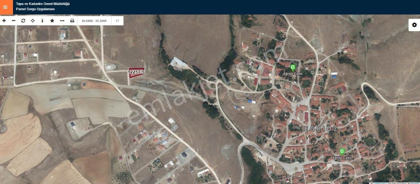 Eğriöz’de, (803 M2) İmarlı, Köşe, Satılık Villa Arsası