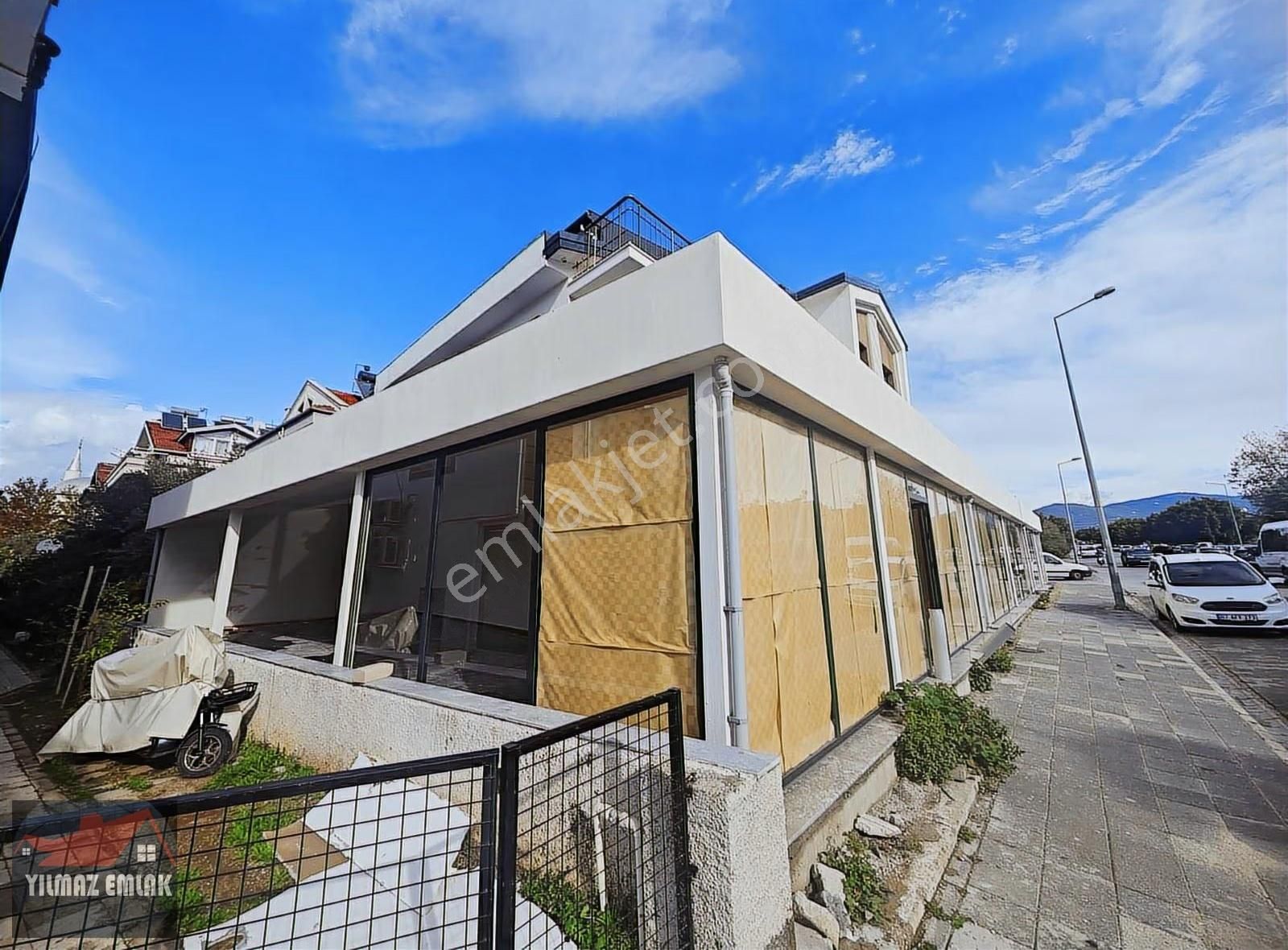 Fethiye Ana Cadde Üzerinde Sıfır Kiralık Dükkan - Görsel 5