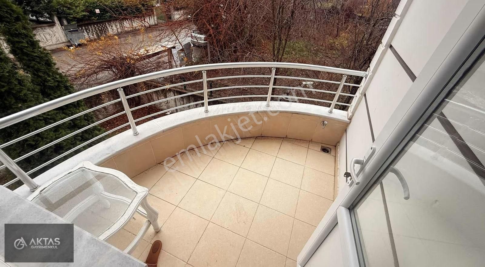 Serdivan Bahçelievler Mah.site İçerisinde 168 M2 4+1 Tersdublex - Görsel 3