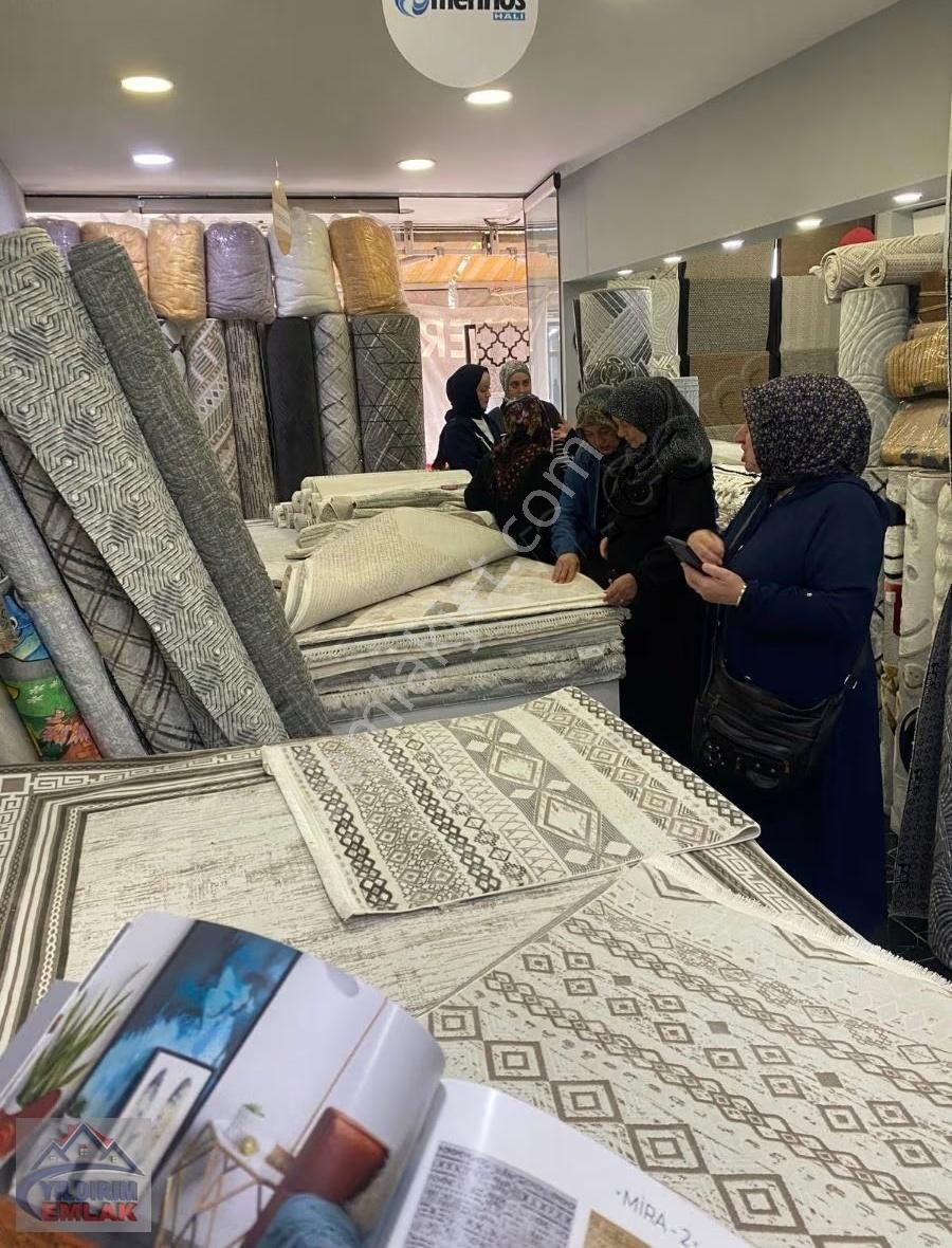 Devren Satılık Hazıŕ Kurulu Halı Mağazası - Görsel 22