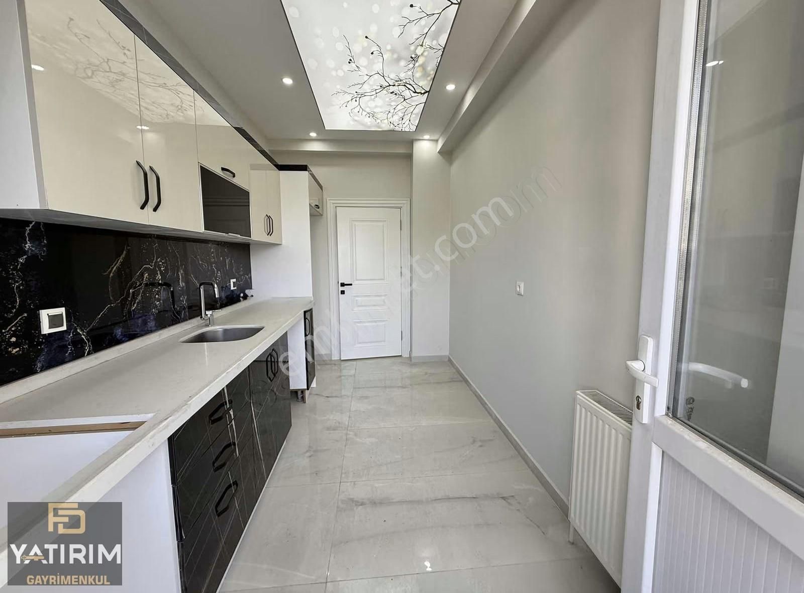 Bağlarbaşı Mah. İstasyon Cad.yakını 2+1 95m2 Ara Kat - Görsel 13