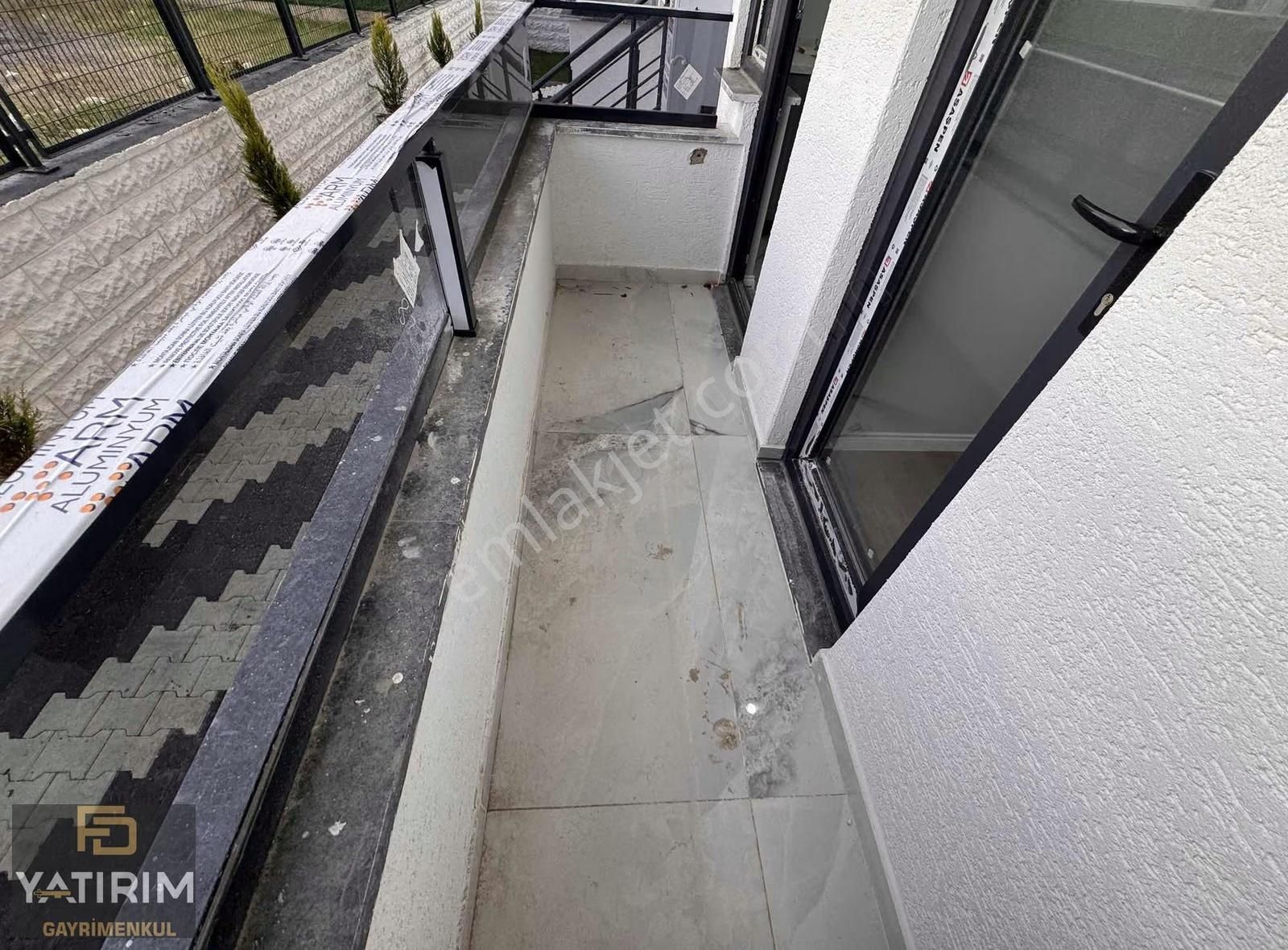 Tuzla Caddesi Üzeri Yerden Isıtmalı Lüx 2+1 95 M2 Yüksek Giriş - Görsel 13