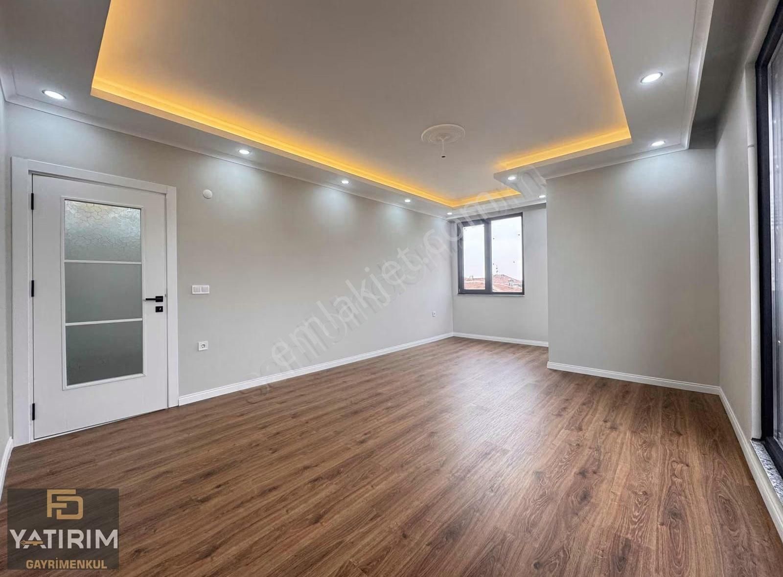 İstasyon Çarşı Yakını Asansörlü Lüx 2+1 95 M2 Ara Kat Daire - Görsel 9