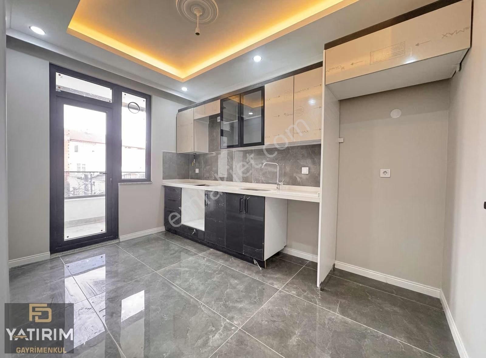 İstasyon Çarşı Yakını Asansörlü Lüx 2+1 95 M2 Ara Kat Daire - Görsel 21